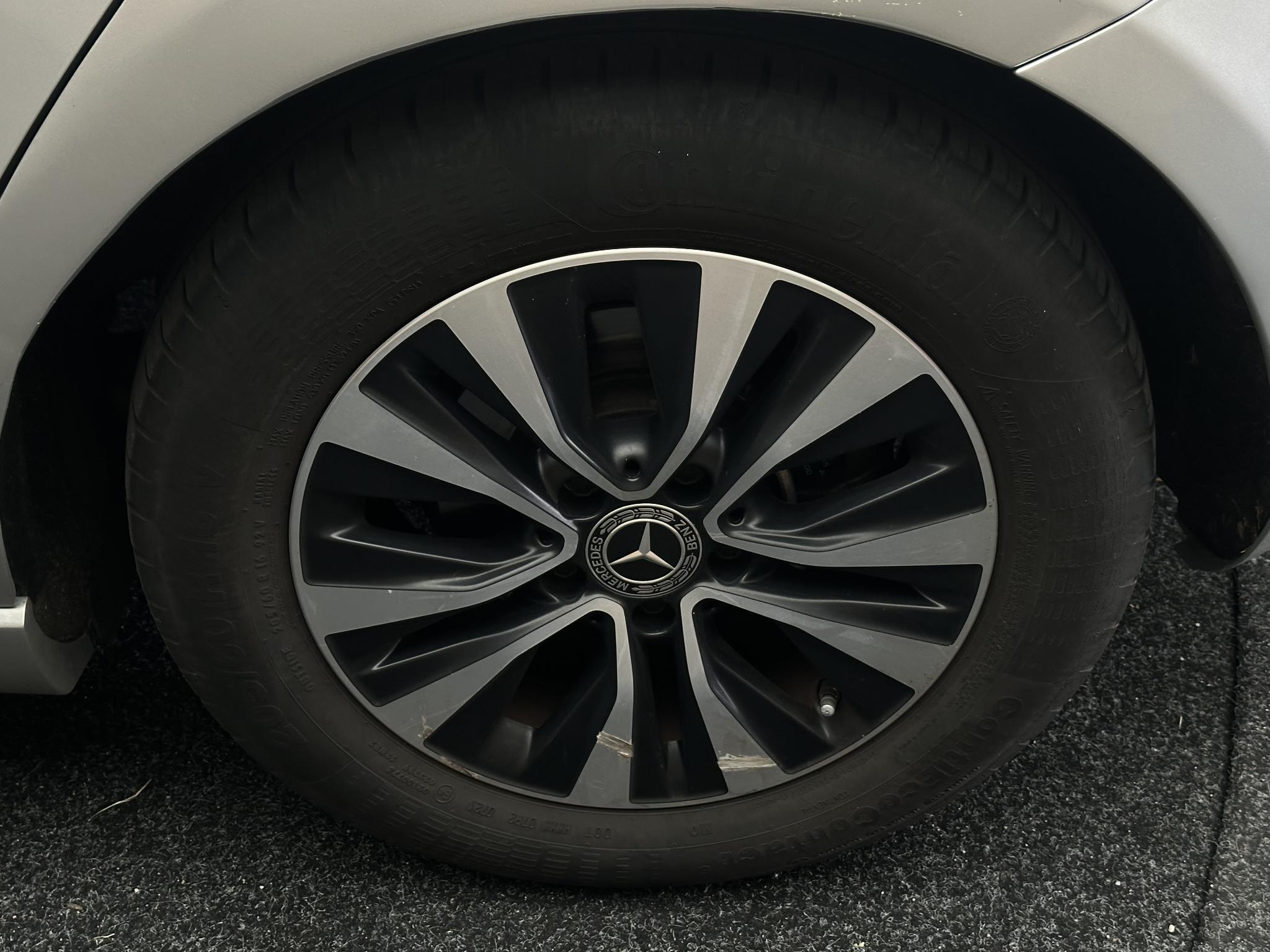 Foto van Mercedes-Benz A 200