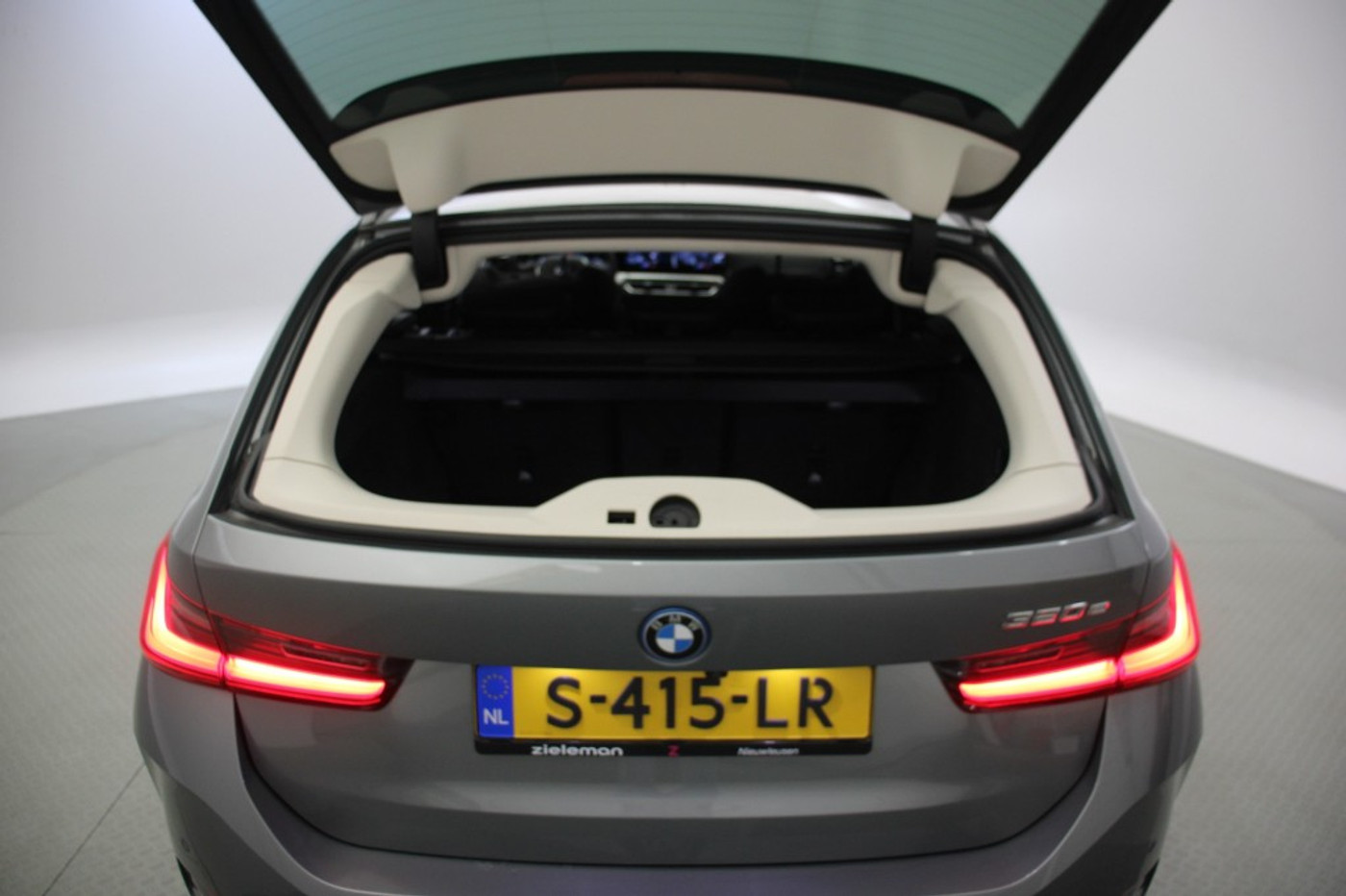 Foto van BMW 320e