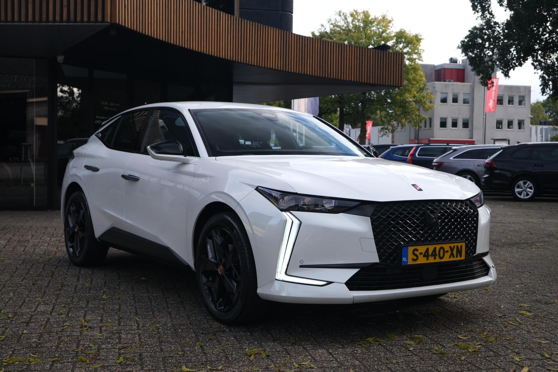 Foto van DS Ds4