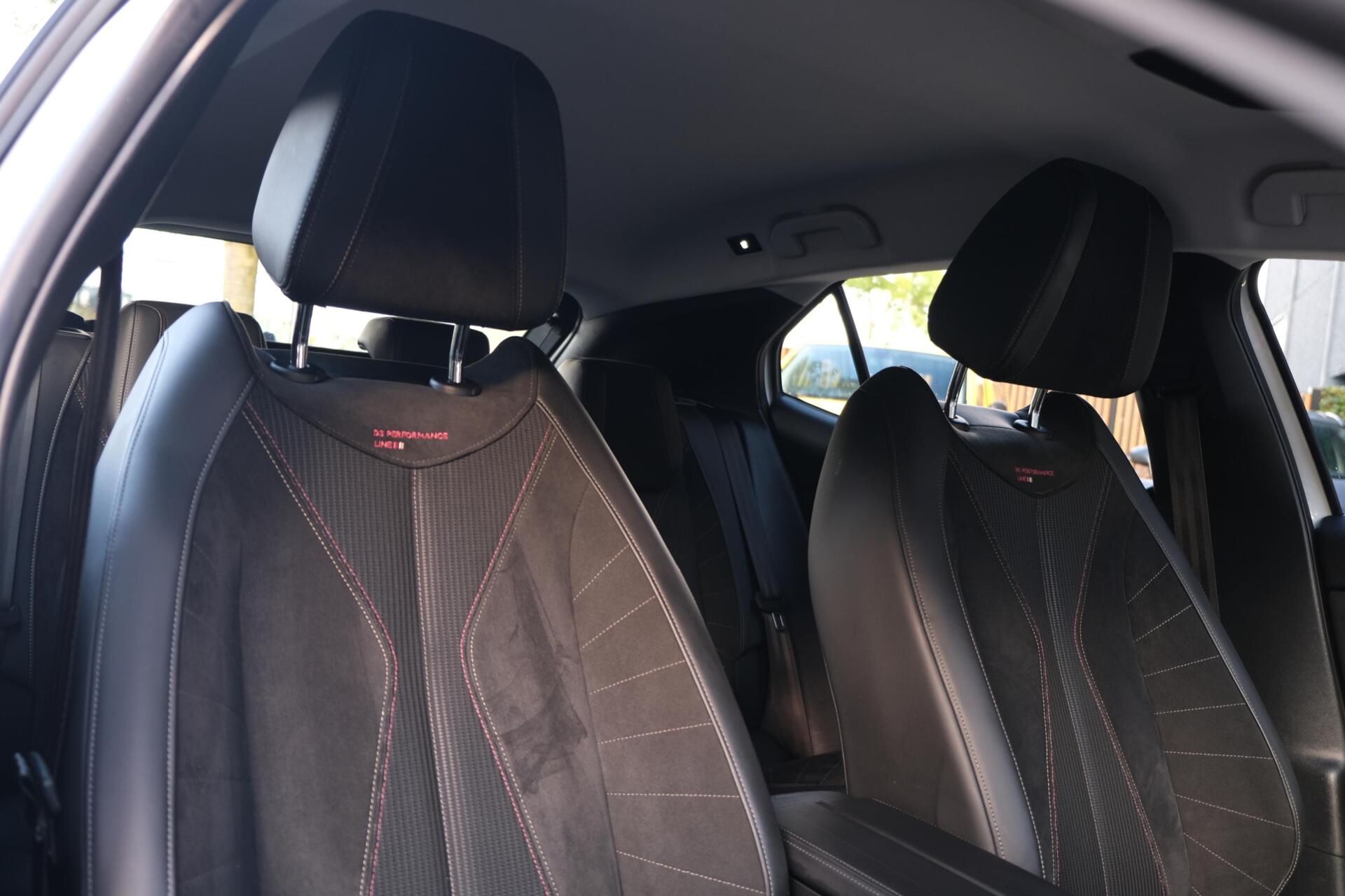 Foto van DS Ds4