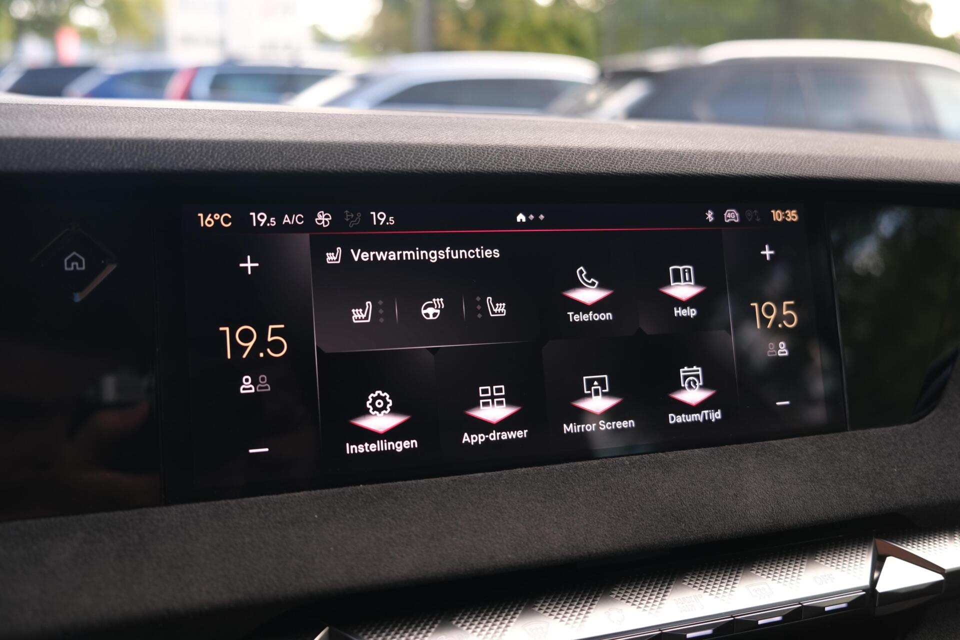 Foto van DS Ds4