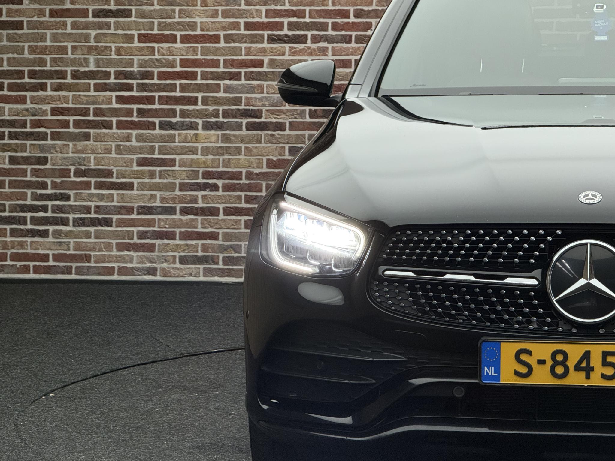 Foto van Mercedes-Benz GLC 300 4Matic