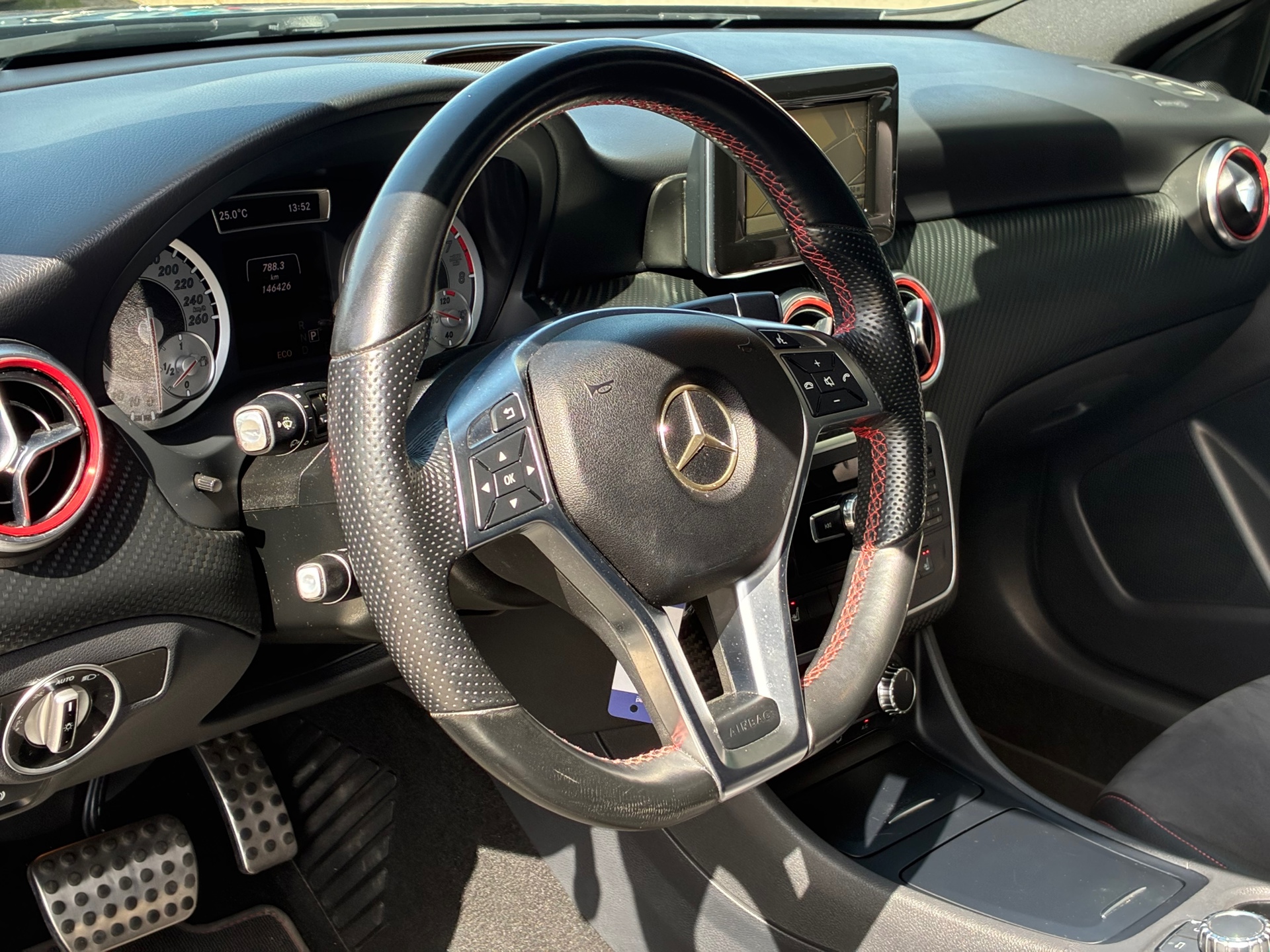 Foto van Mercedes-Benz A 180