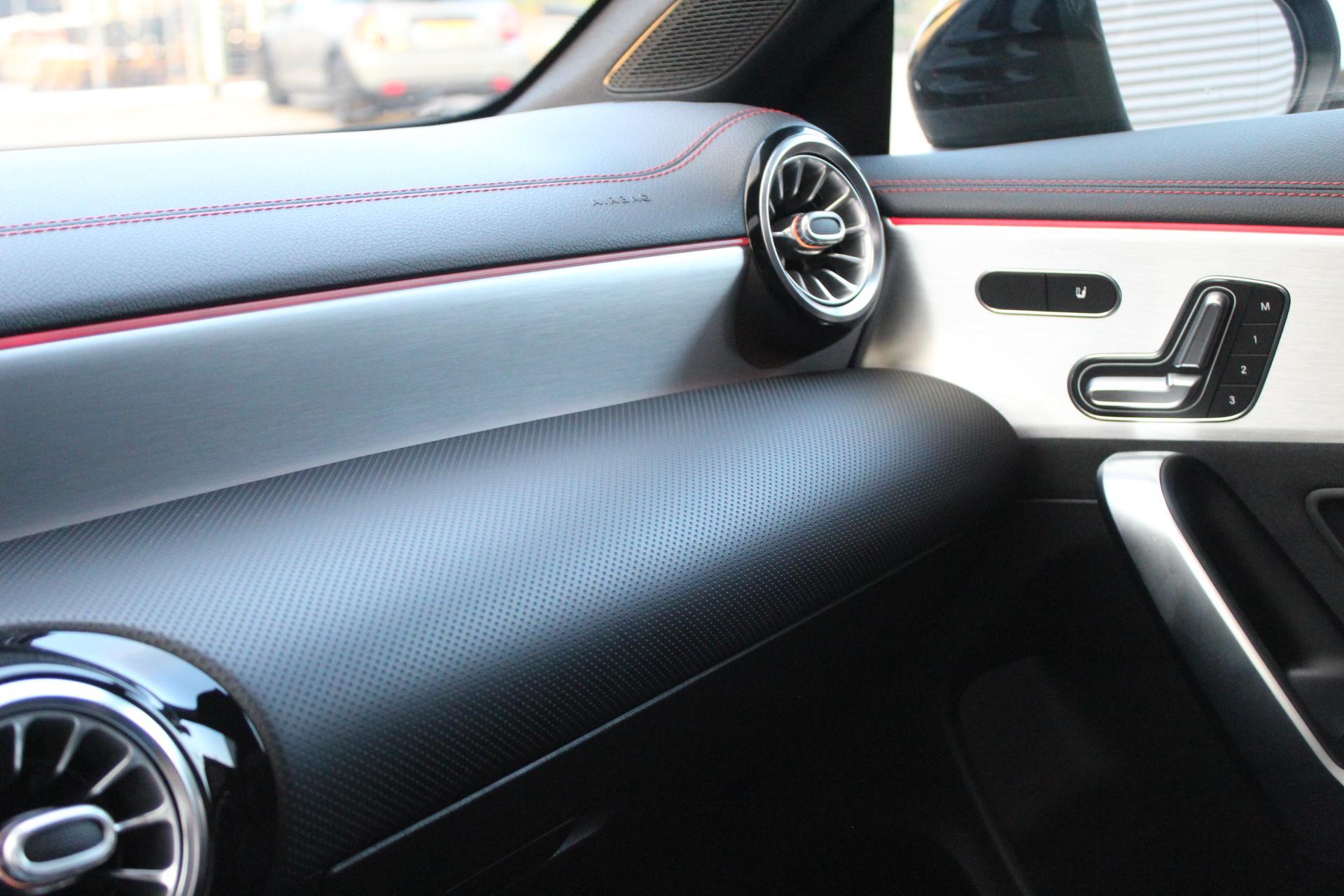 Foto van Mercedes-Benz Cla 200