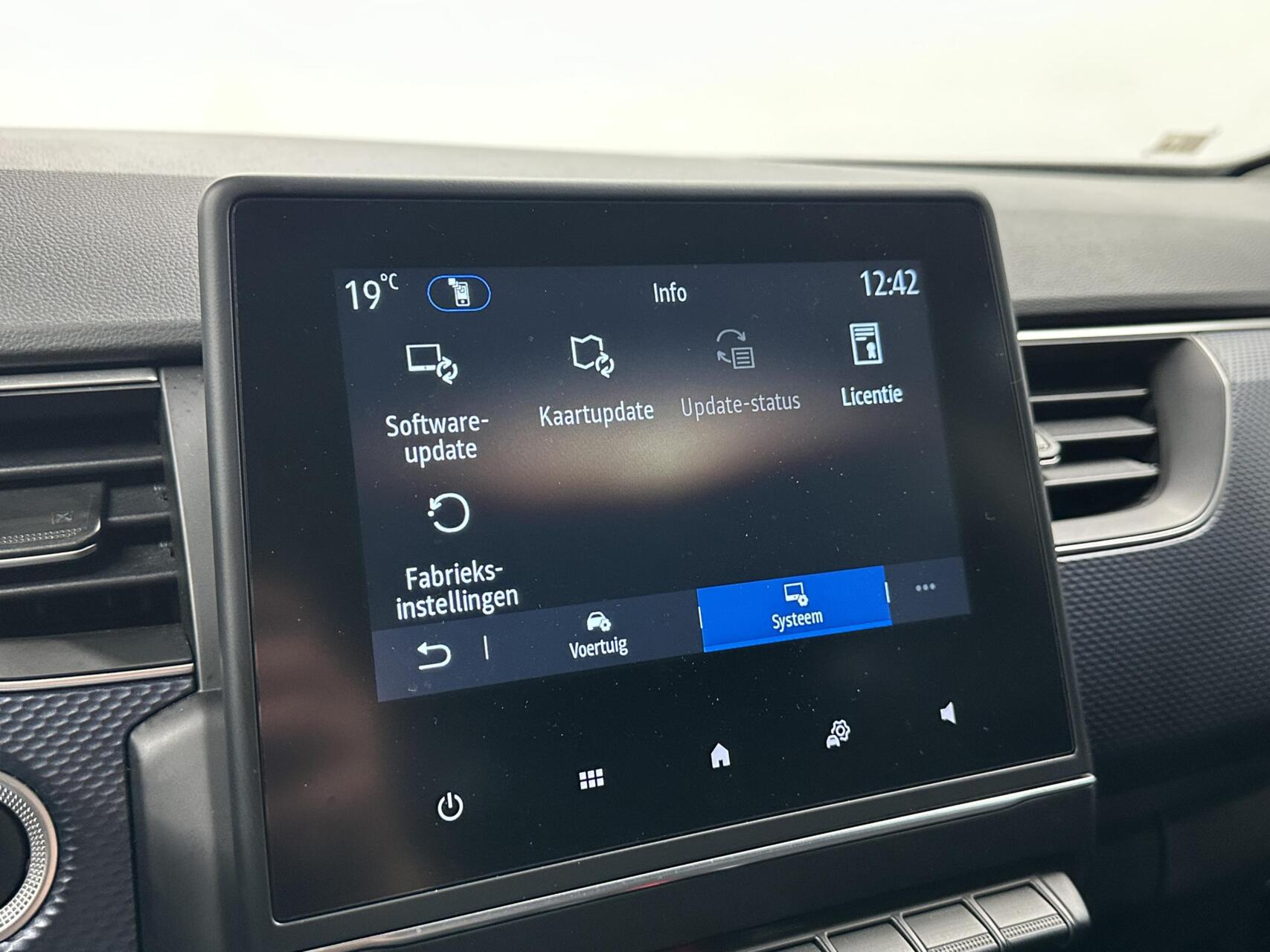 Foto van Renault Arkana E-tech