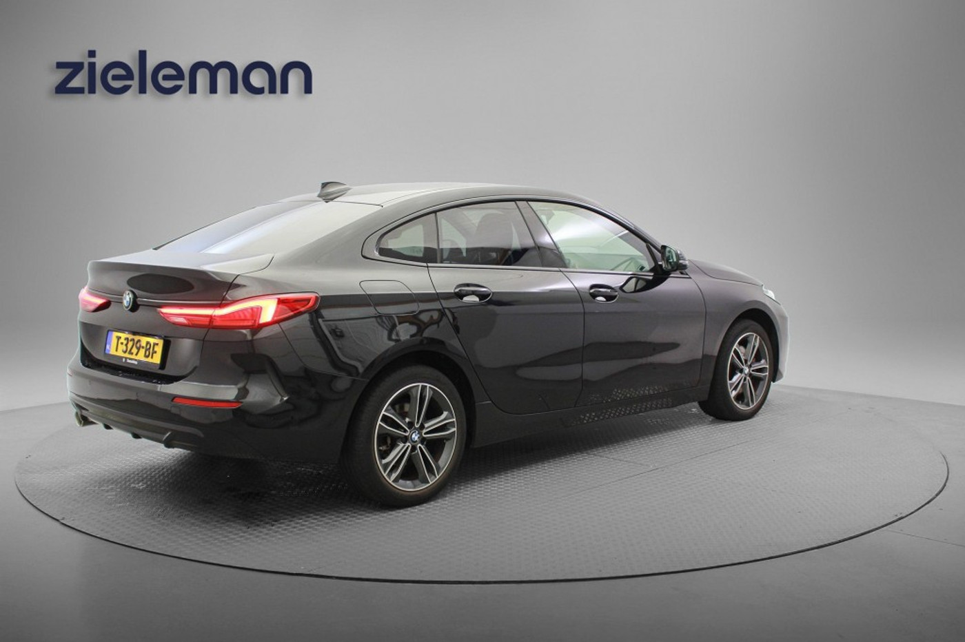 Foto van BMW 218i