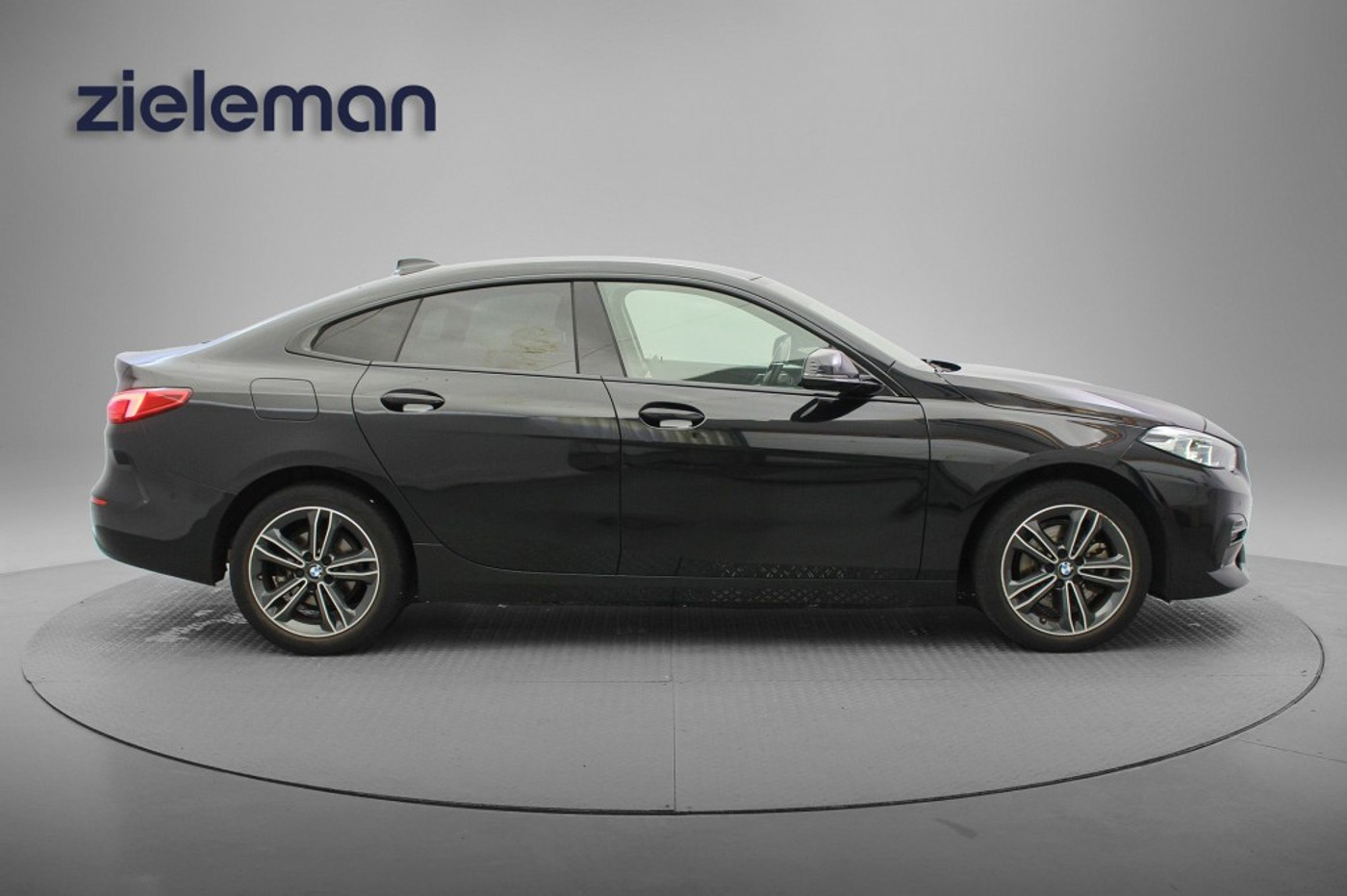Foto van BMW 218i
