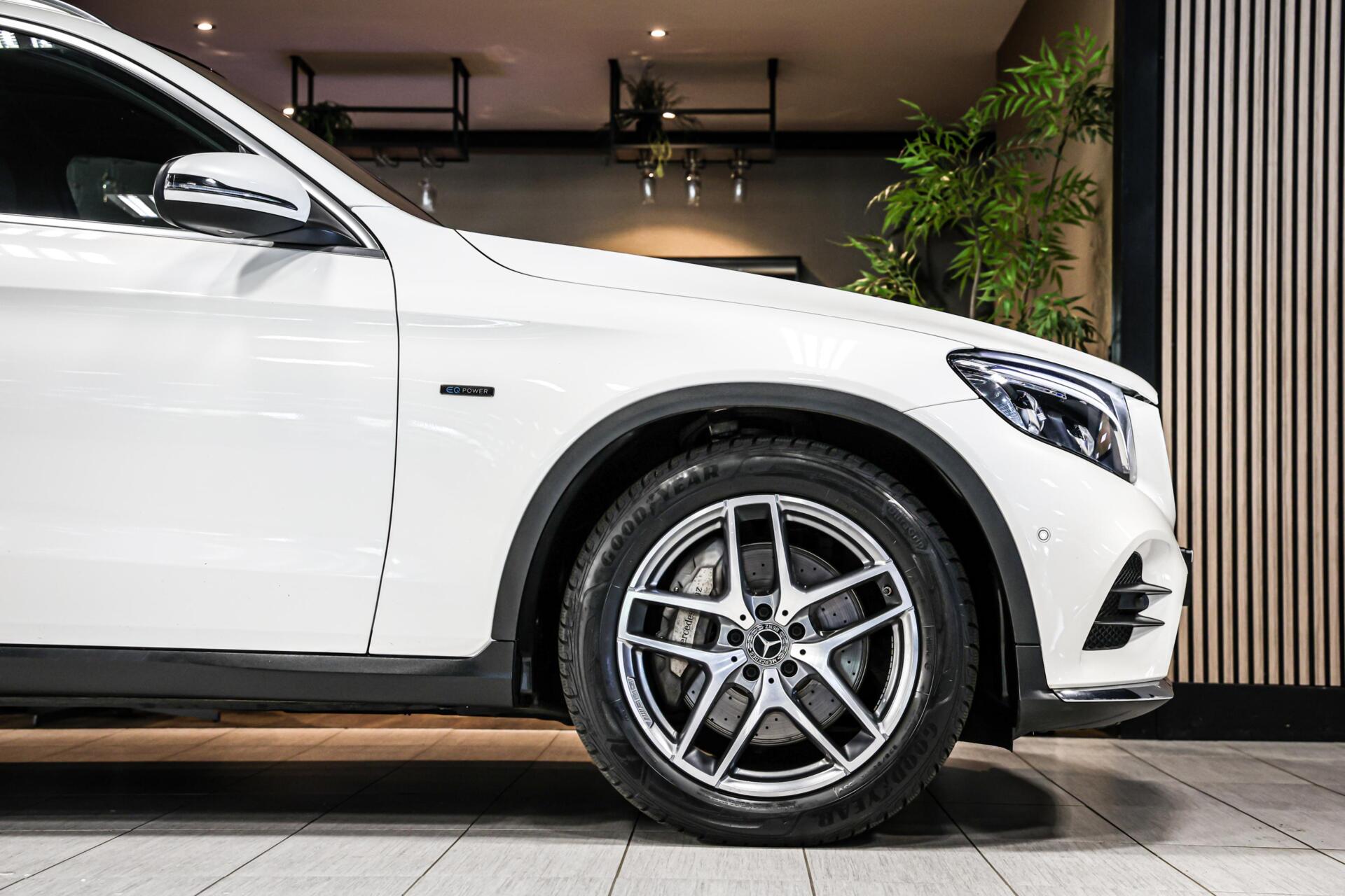 Foto van Mercedes-Benz GLC 350 E 4Matic