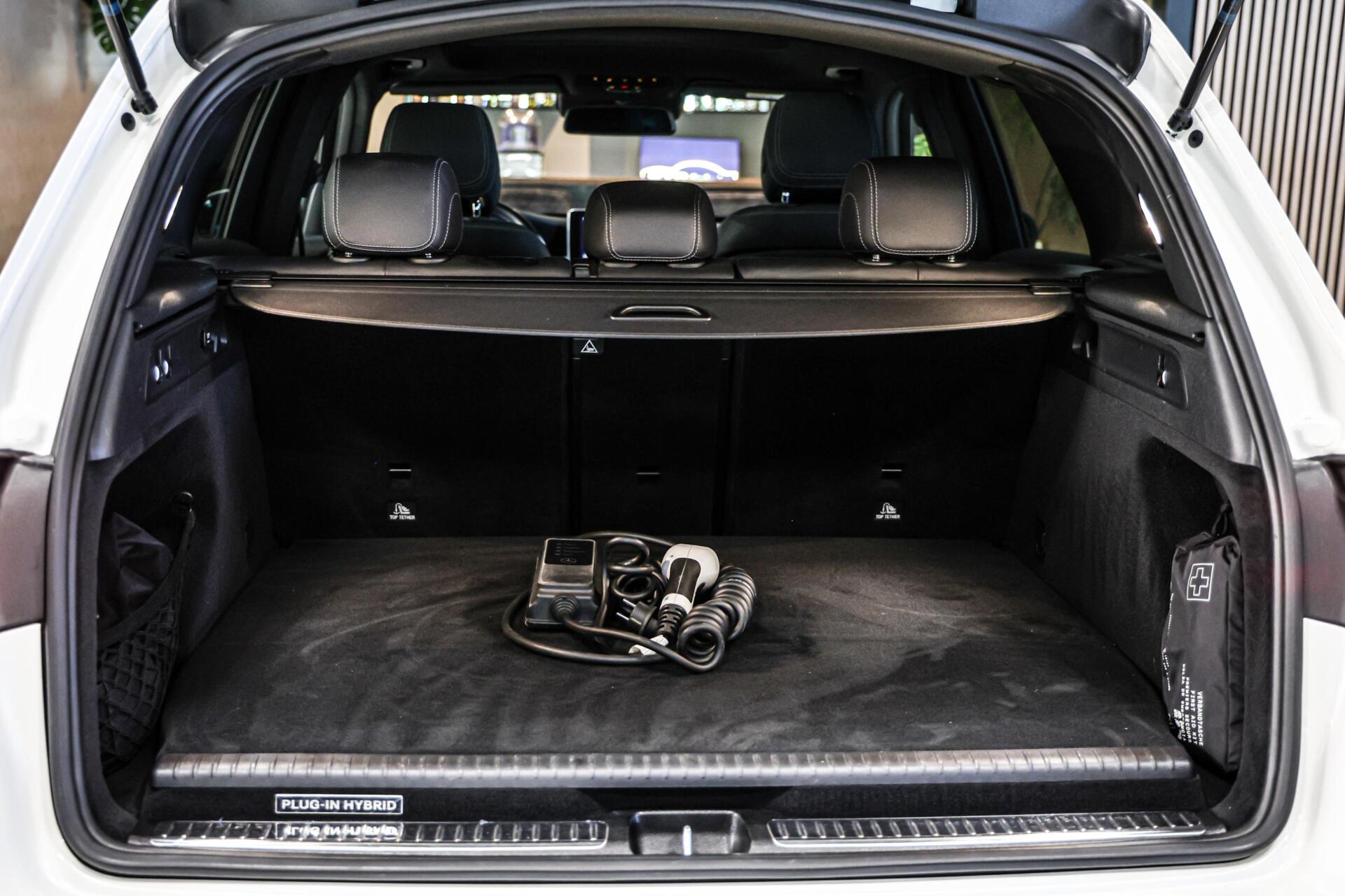 Foto van Mercedes-Benz GLC 350 E 4Matic