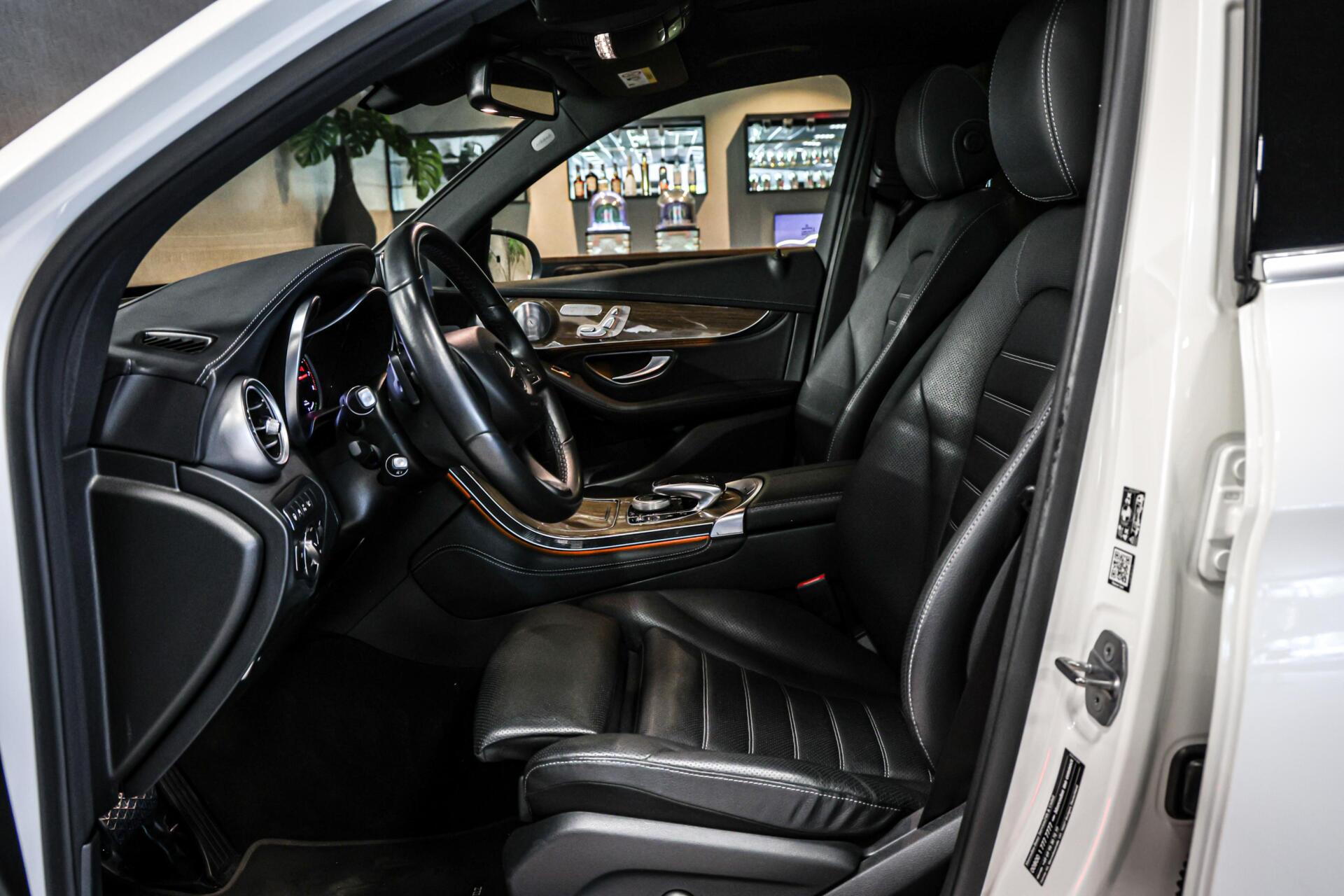 Foto van Mercedes-Benz GLC 350 E 4Matic