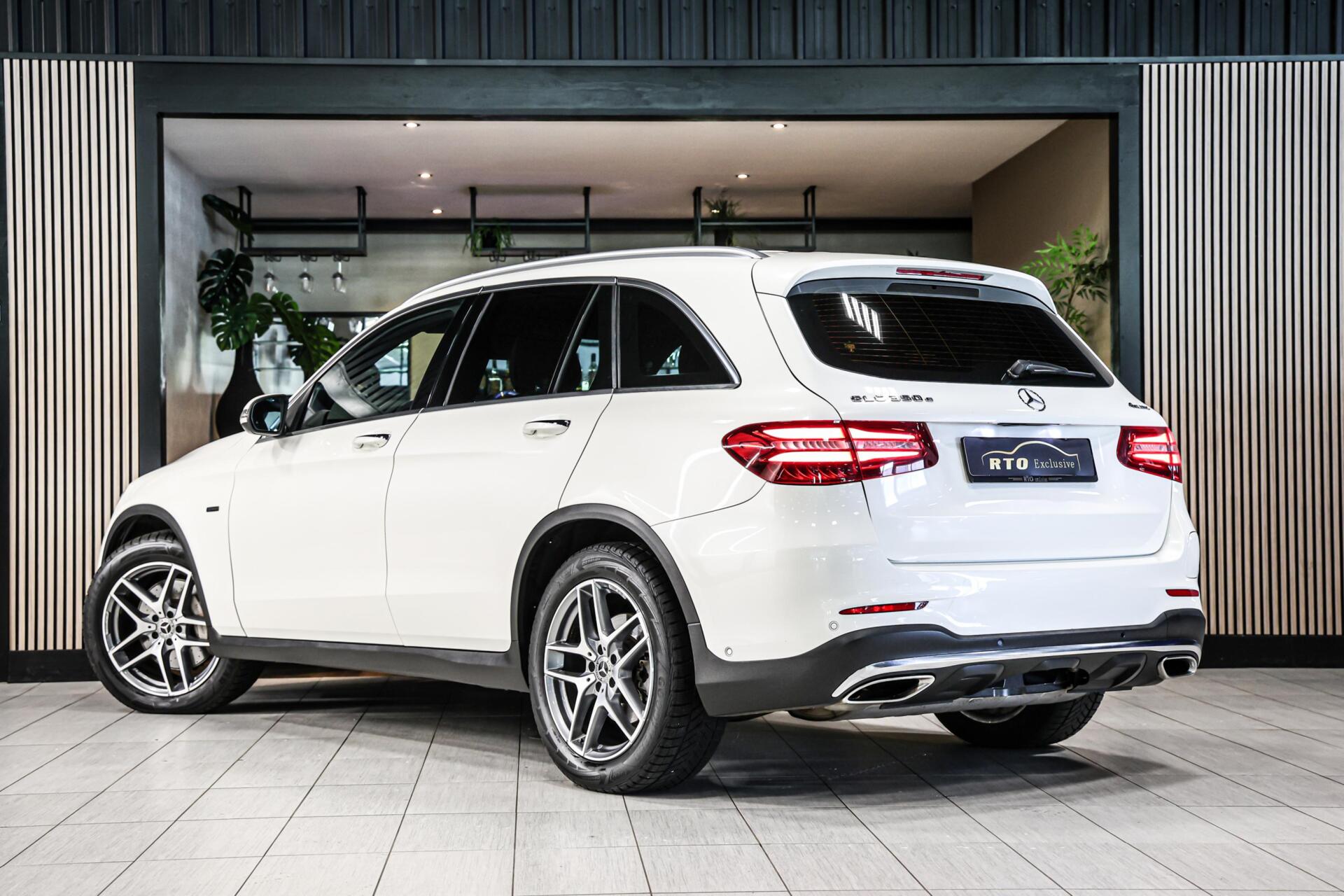 Foto van Mercedes-Benz GLC 350 E 4Matic