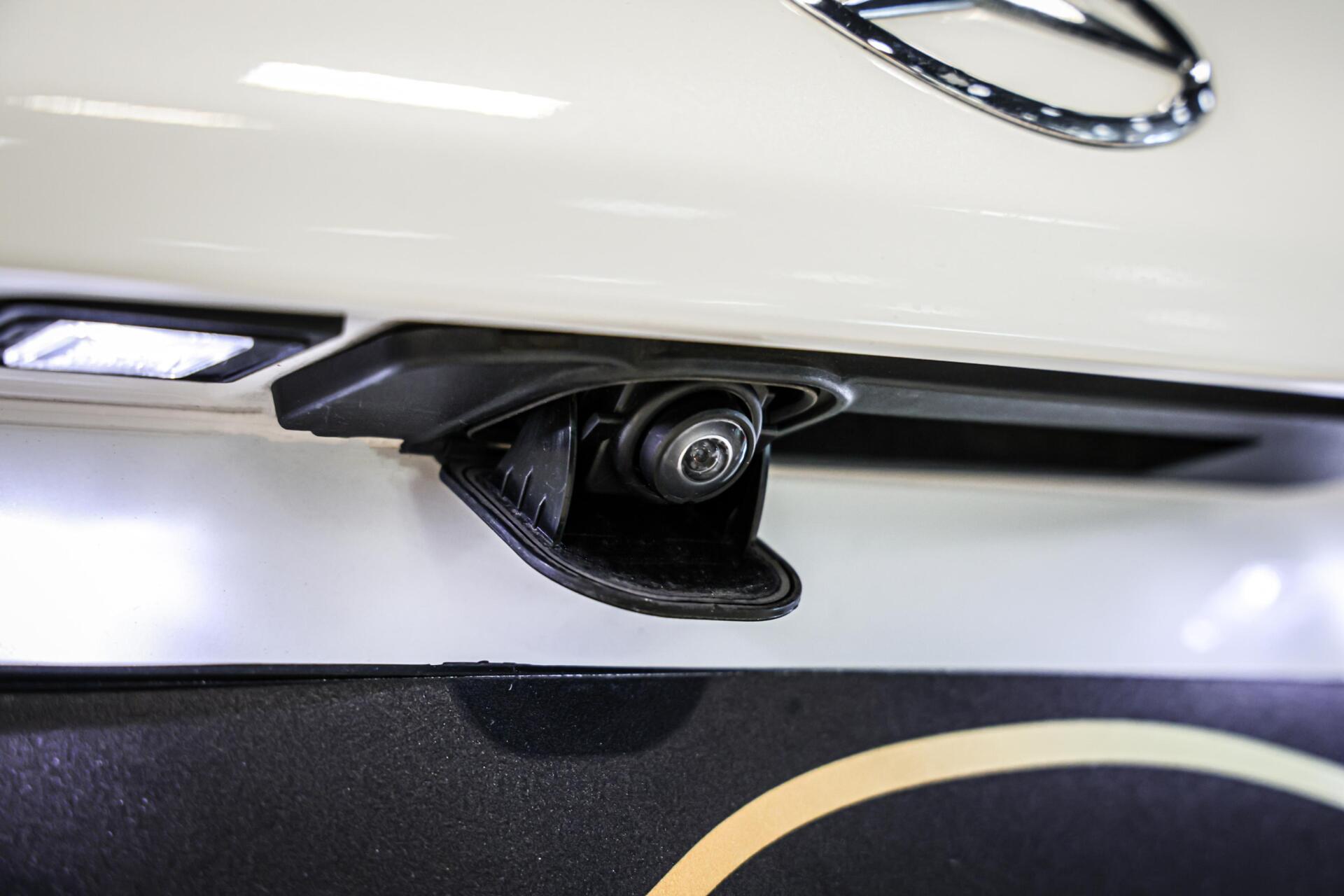 Foto van Mercedes-Benz GLC 350 E 4Matic