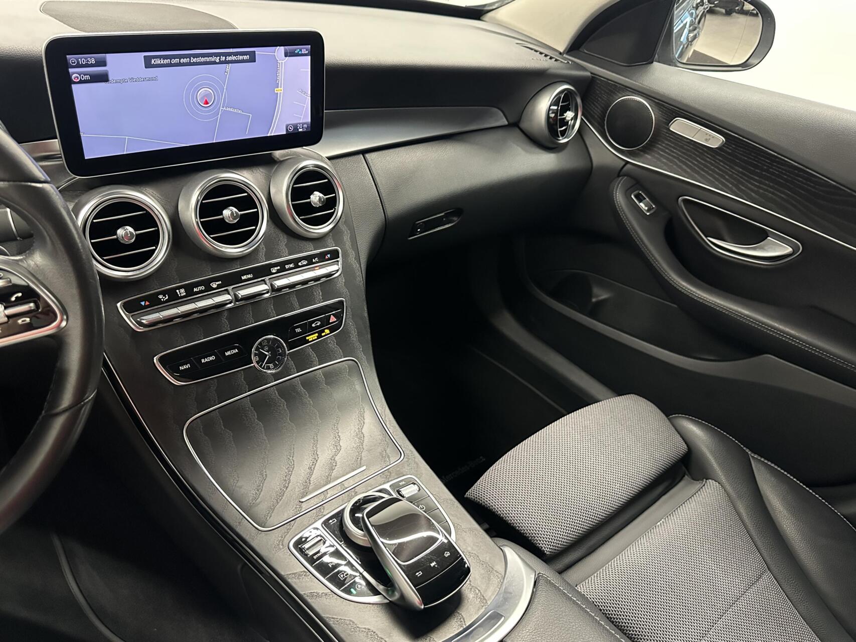 Foto van Mercedes-Benz C 160