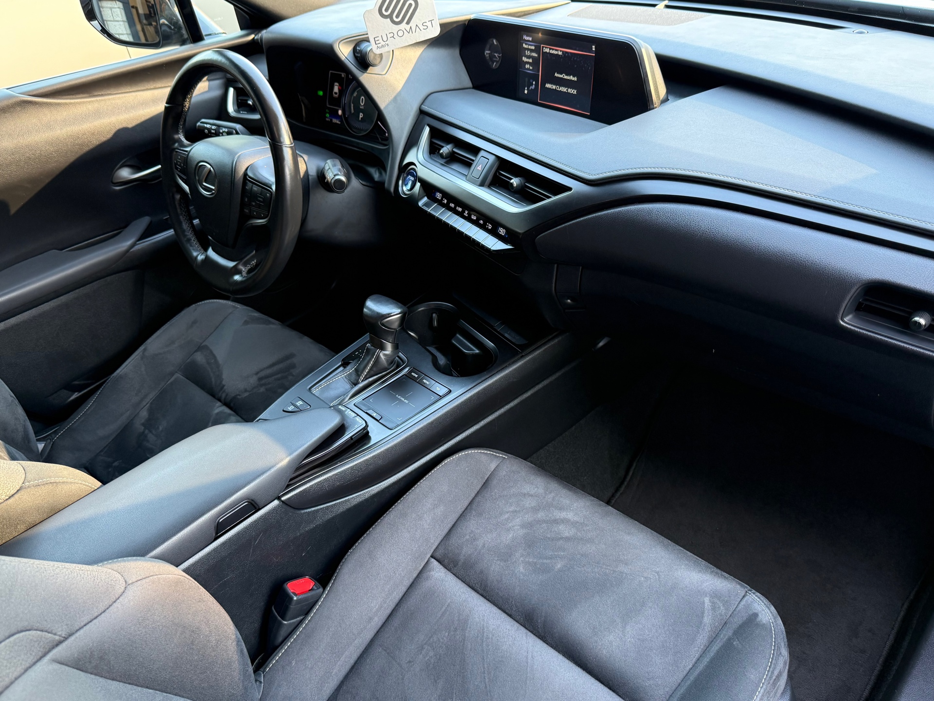 Foto van Lexus Lexus Ux250h