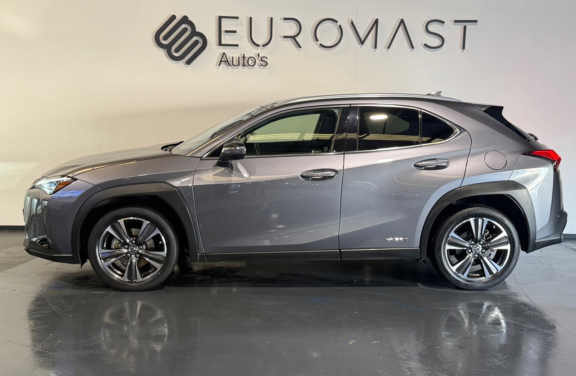 Foto van Lexus Lexus Ux250h