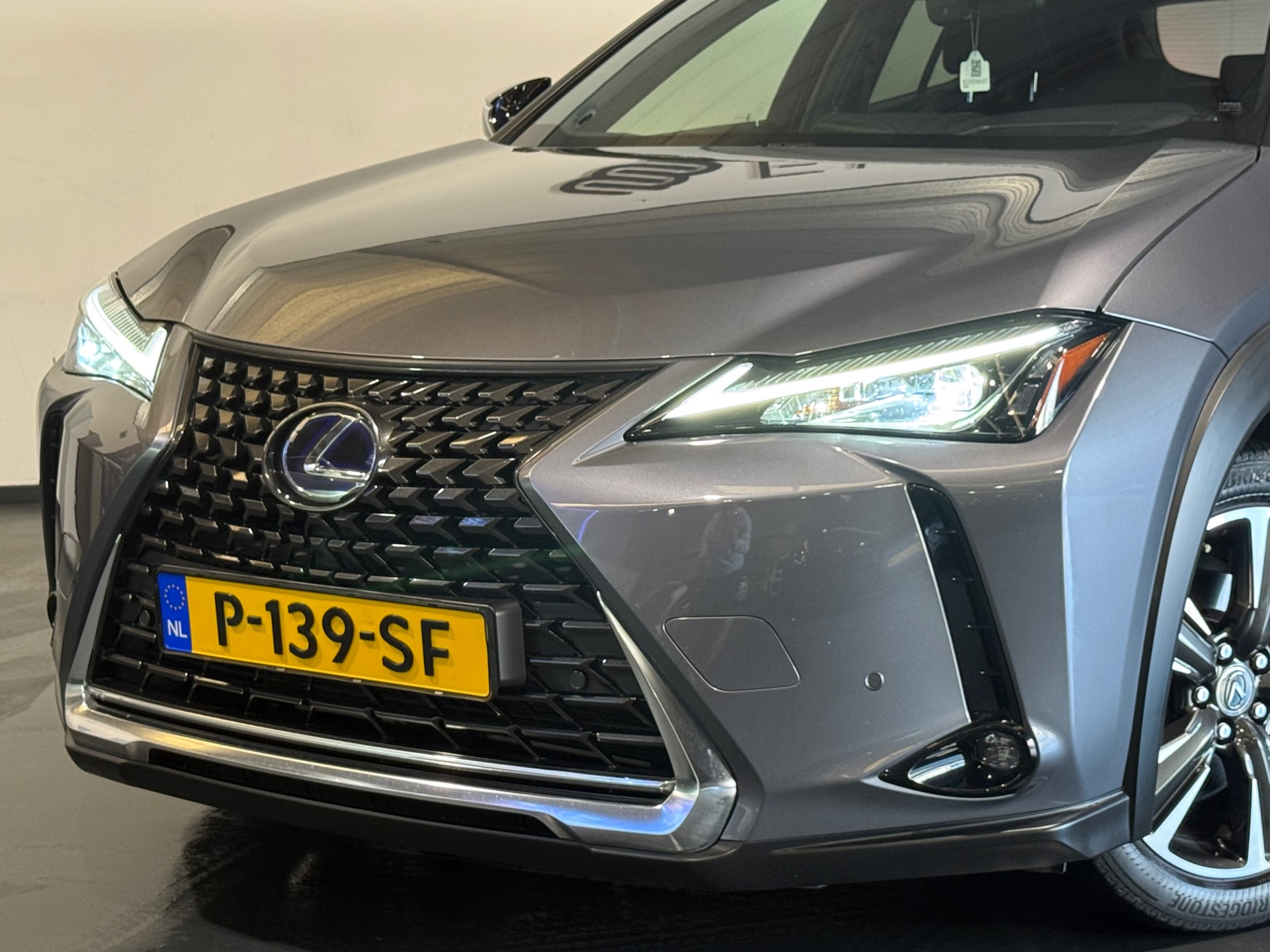 Foto van Lexus Lexus Ux250h