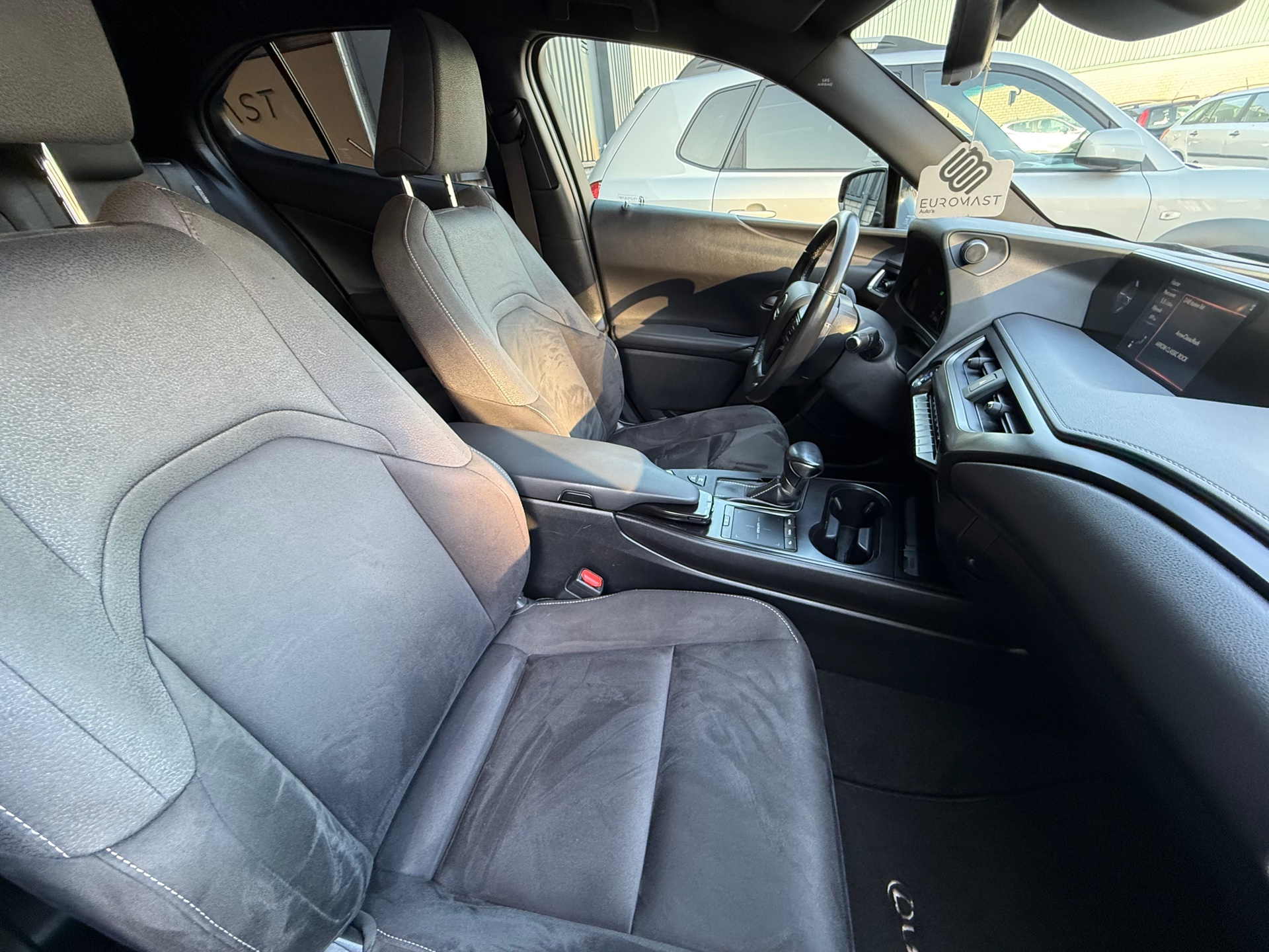 Foto van Lexus Lexus Ux250h