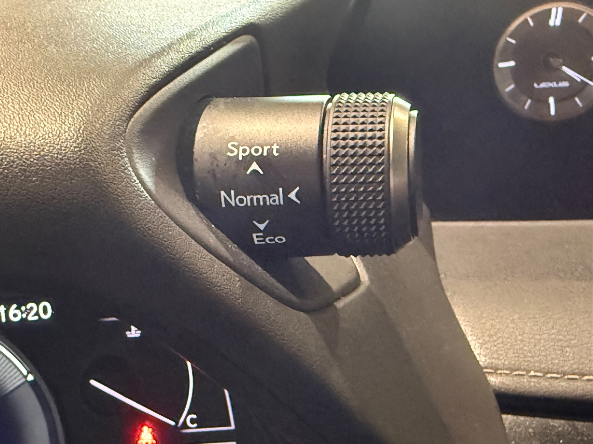 Foto van Lexus Lexus Ux250h