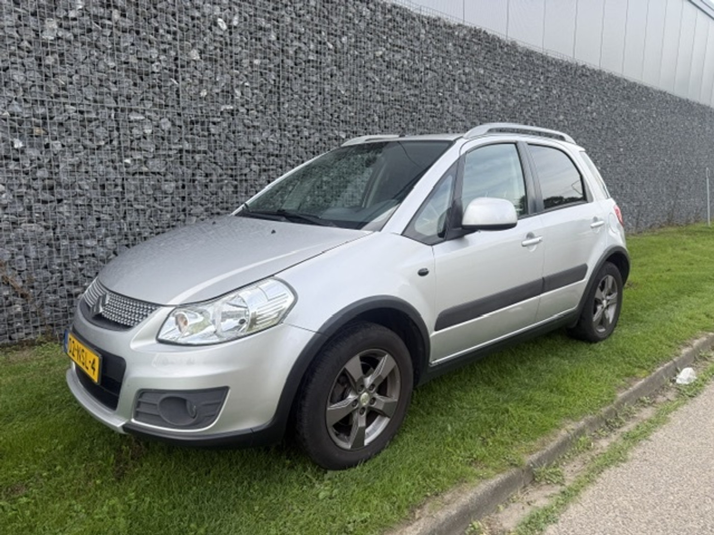 Suzuki Sx4 1.6 Limited Airco | Hoge instap 2010 - voorkant