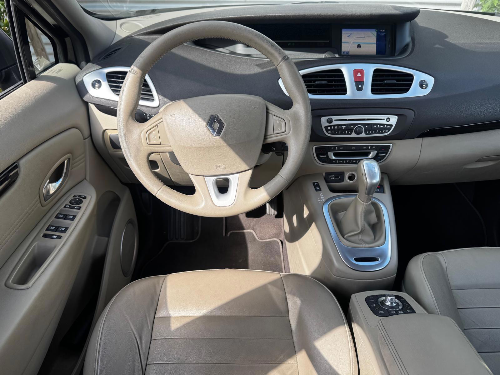 Foto van Renault Megane Scenic