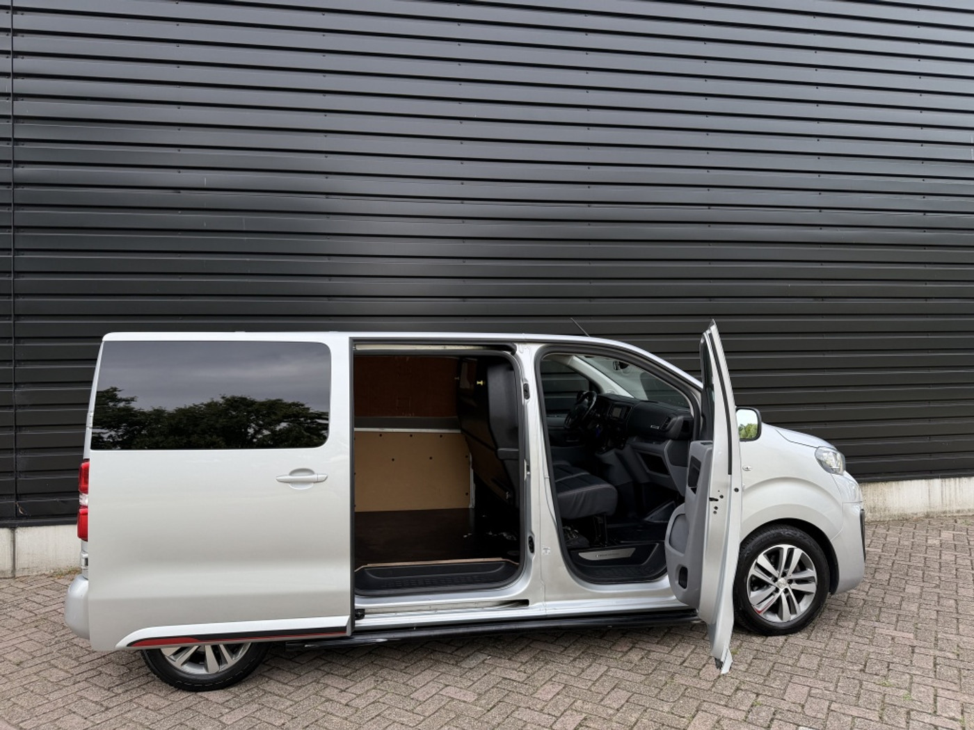 Foto van Peugeot Expert