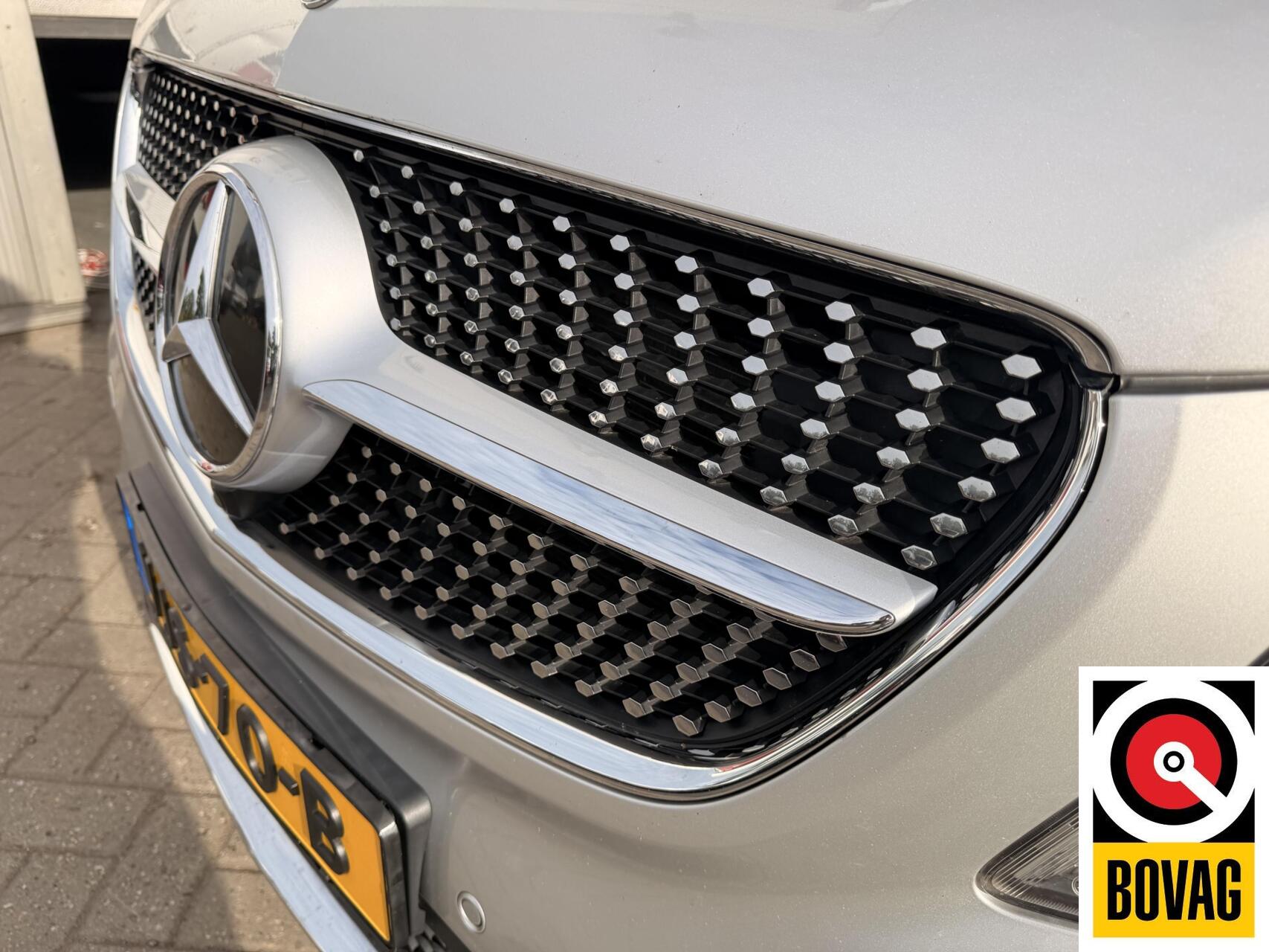 Foto van Mercedes-Benz V-klasse