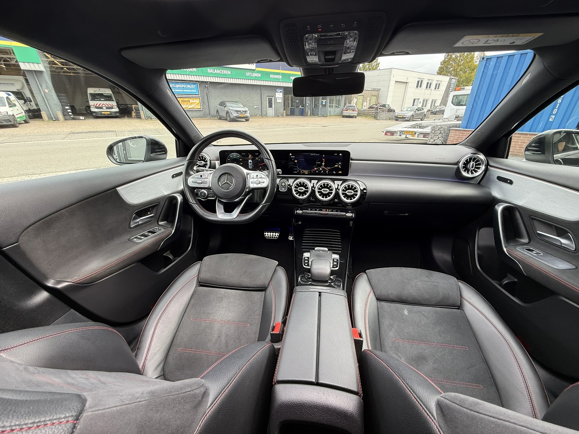 Foto van Mercedes-Benz A 200