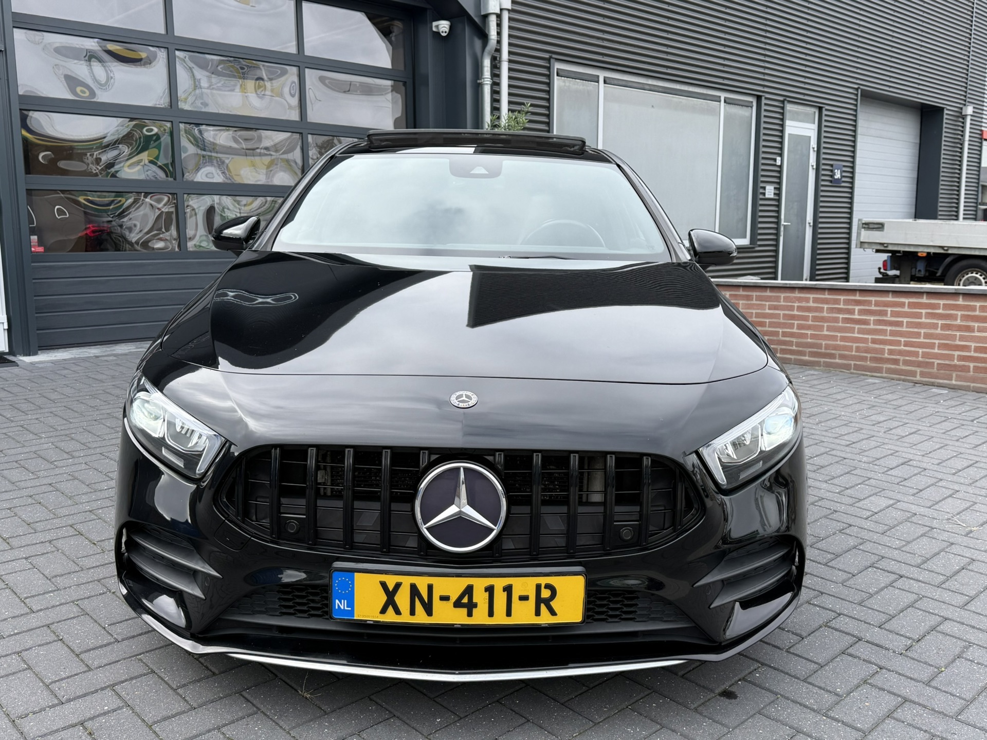 Foto van Mercedes-Benz A 200