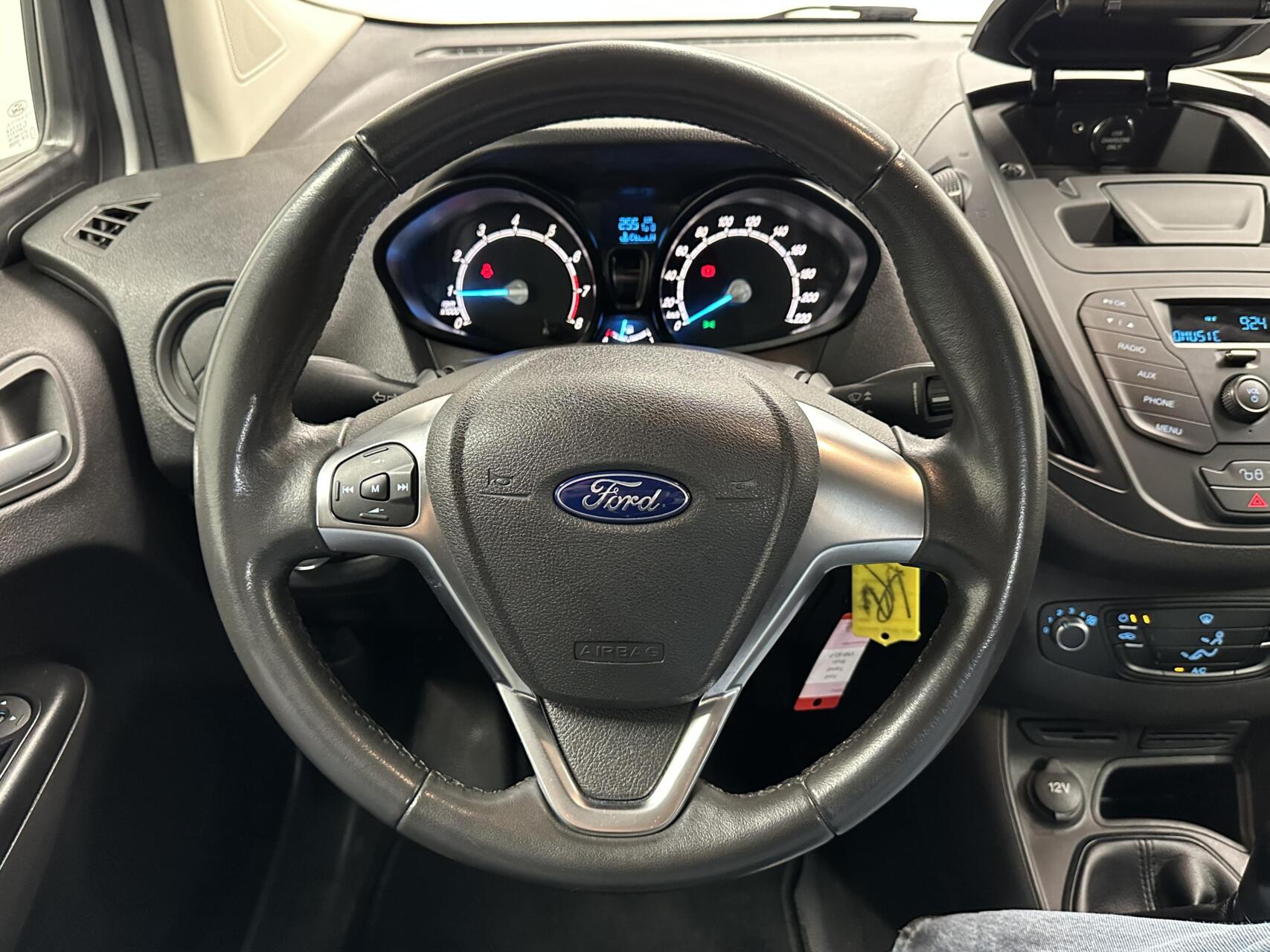 Foto van Ford Transit Courier