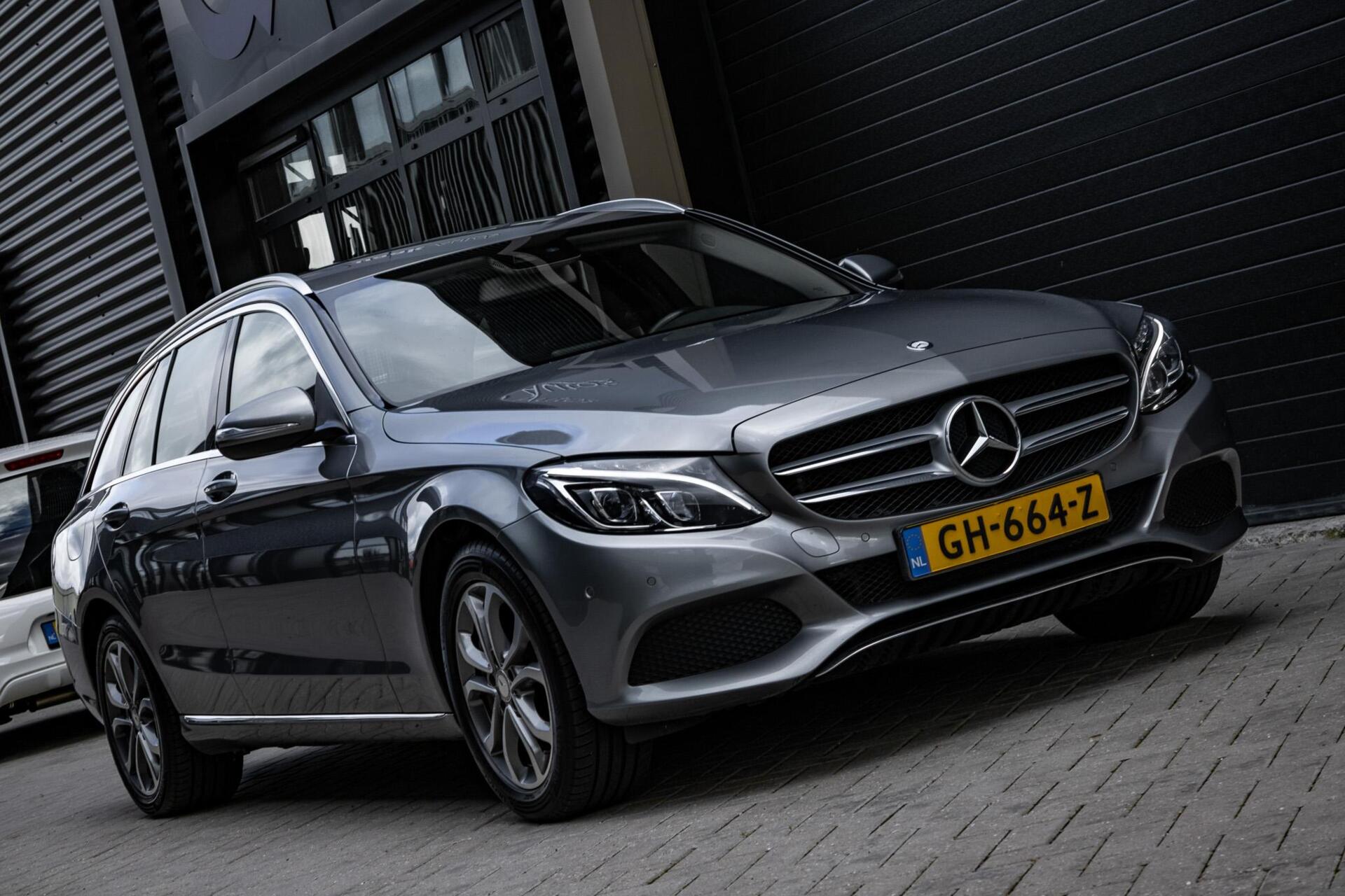 Foto van Mercedes-Benz C 350 E