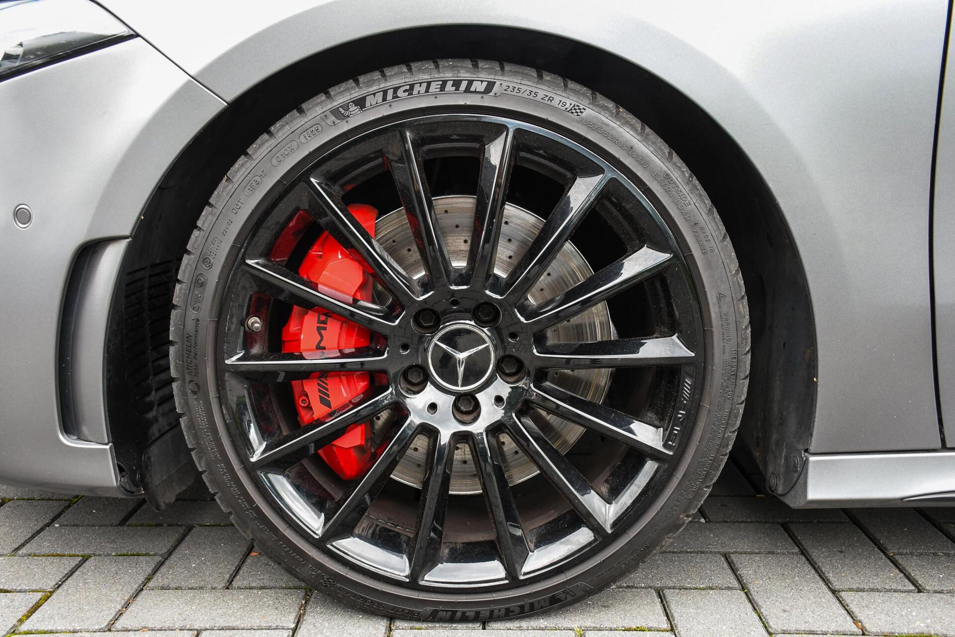 Foto van Mercedes-Benz AMG A 35
