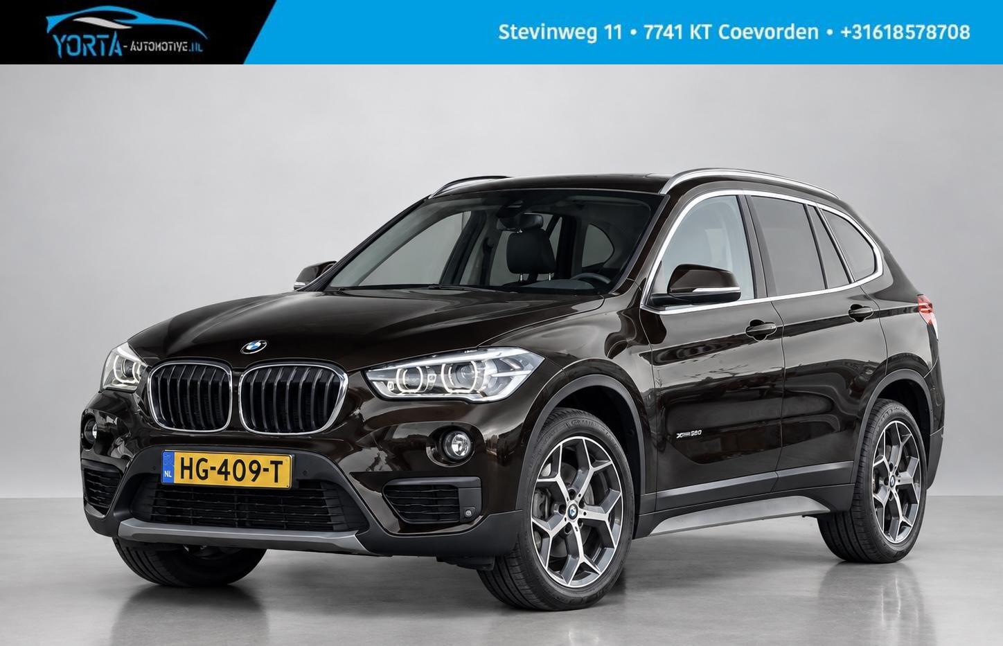 BMW X1 Sdrive20i sDrive20i AUTOMAAT*NL AUTO*AFN. HAAK*LEDER*STOELVERW*HEAD UP 2015 - voorkant
