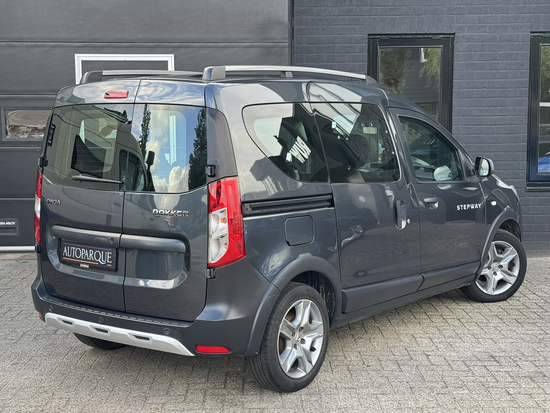 Foto van Dacia Dokker