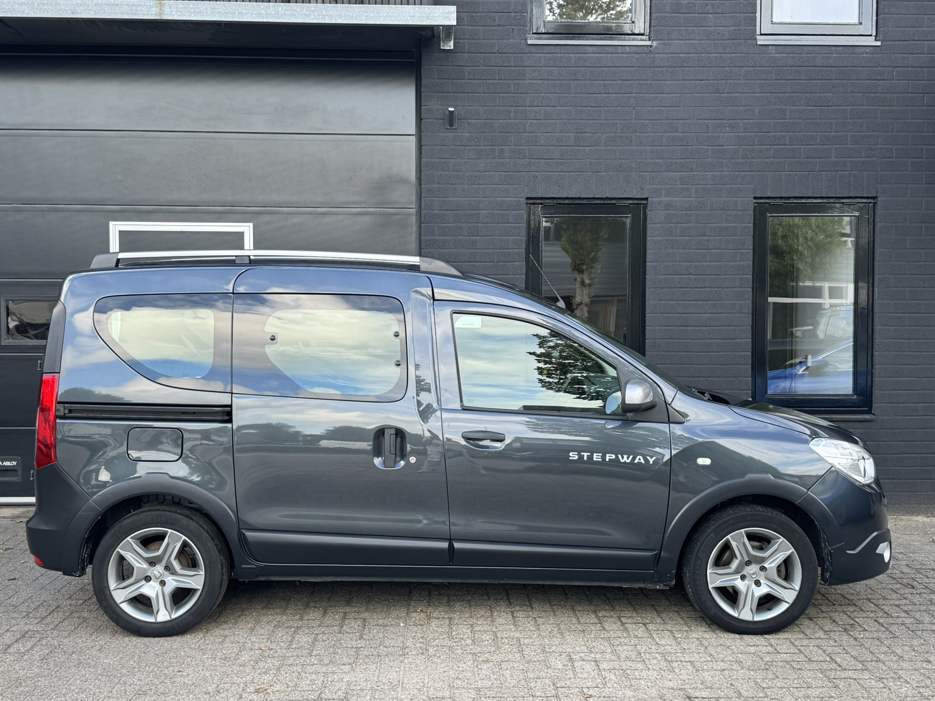 Foto van Dacia Dokker