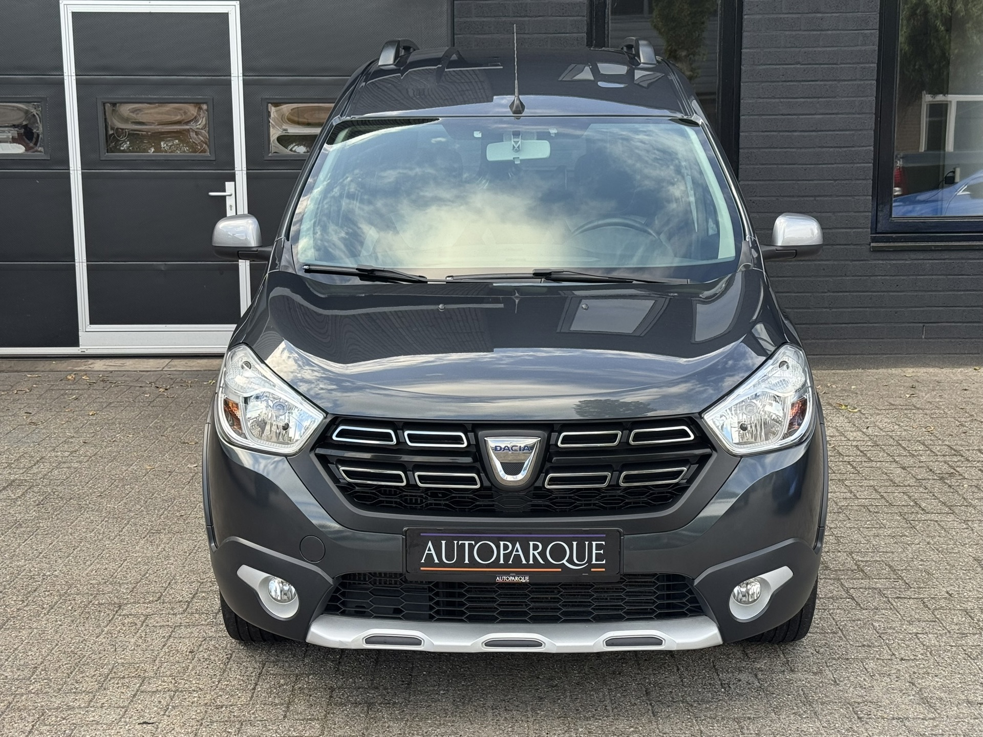 Foto van Dacia Dokker
