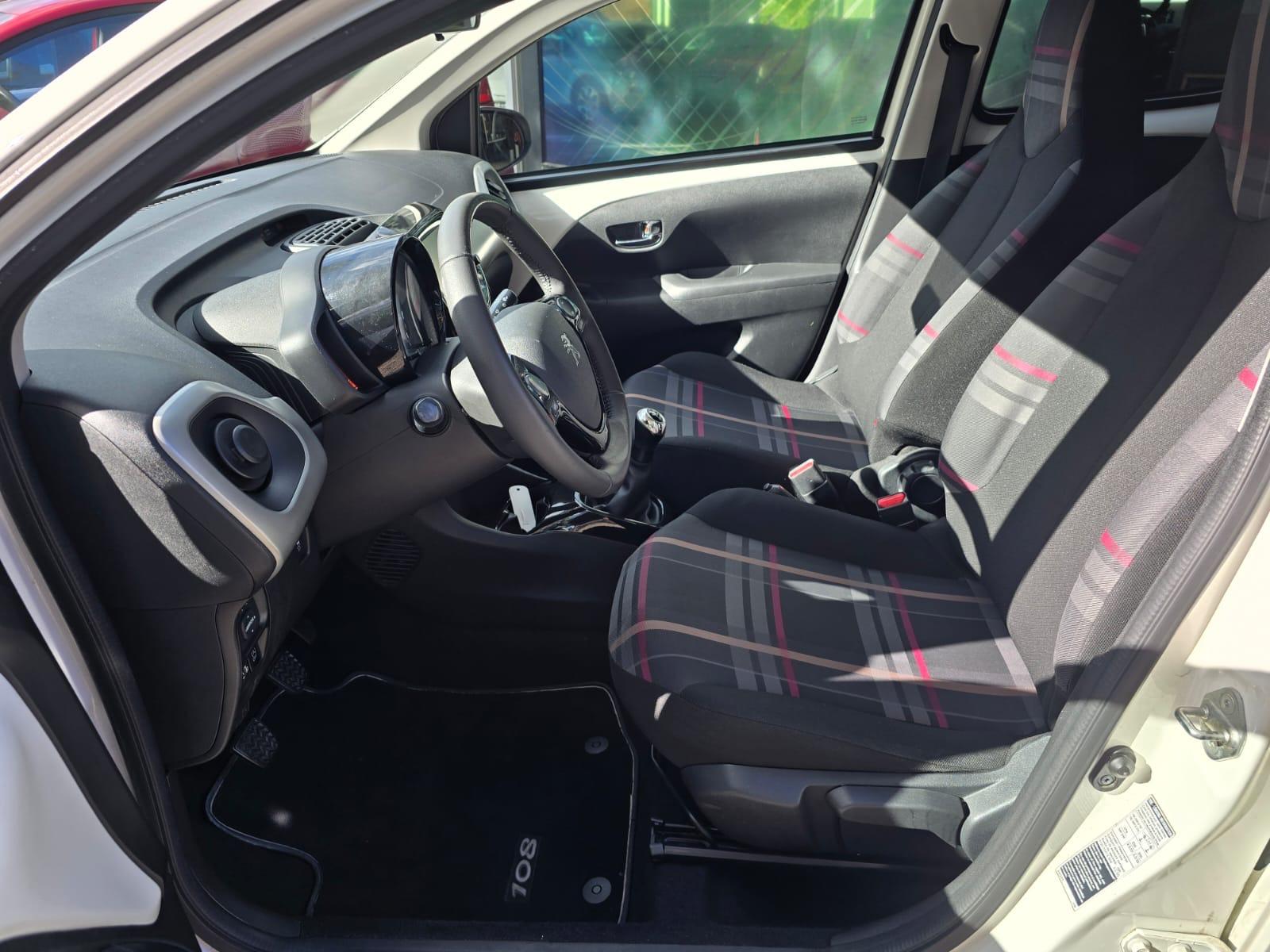 Foto van Peugeot Peugeot 108