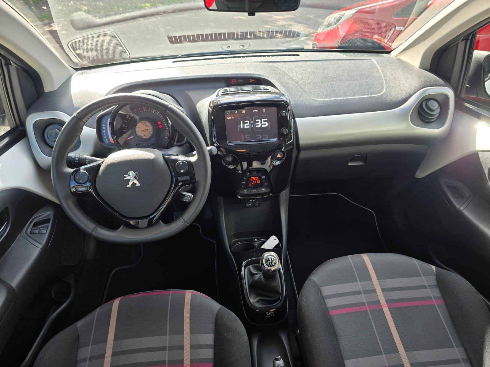 Foto van Peugeot Peugeot 108