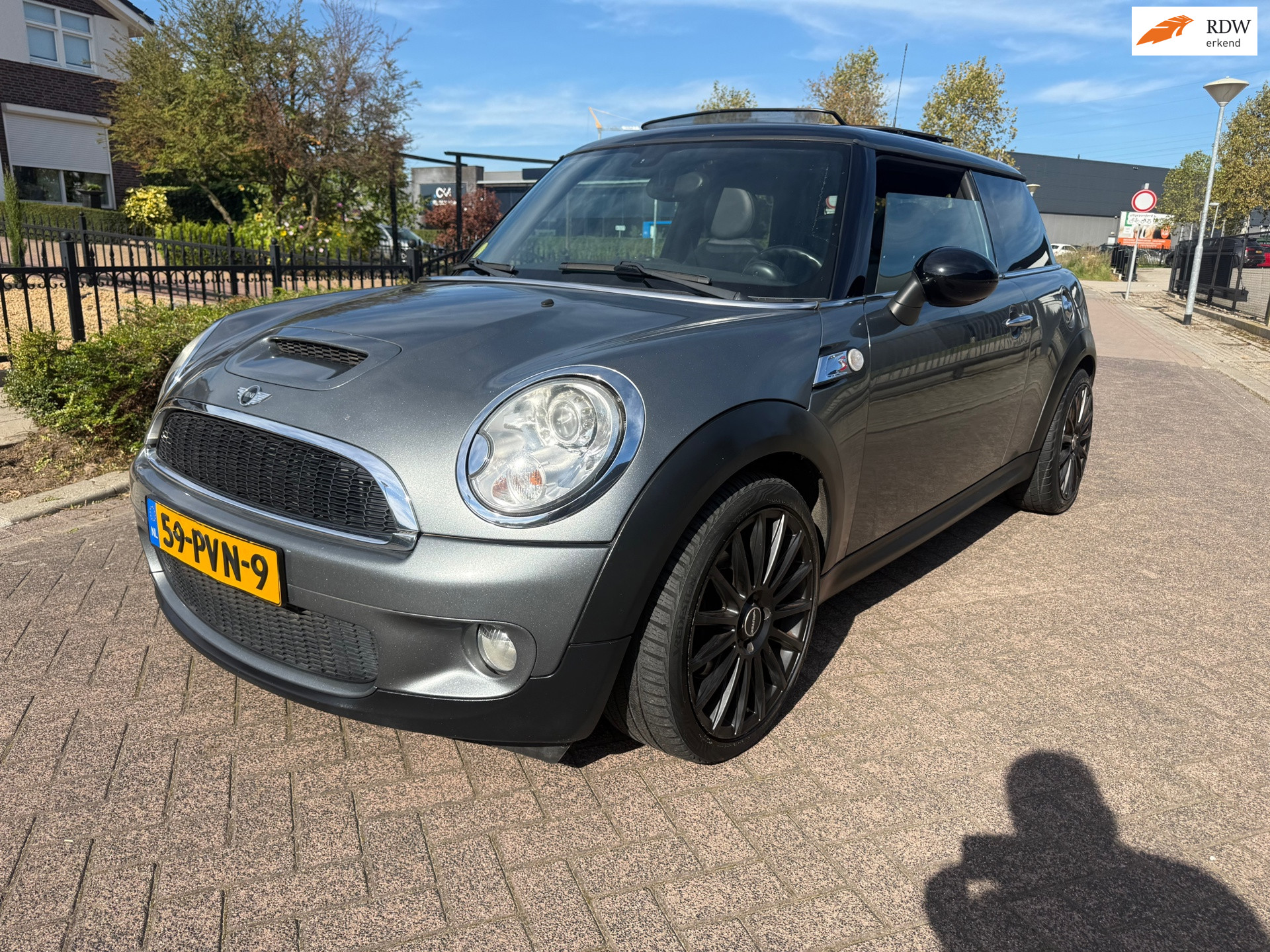 Mini Mini Cooper S 1.6 Cooper S  **NETJES** PANO** 2009 - voorkant