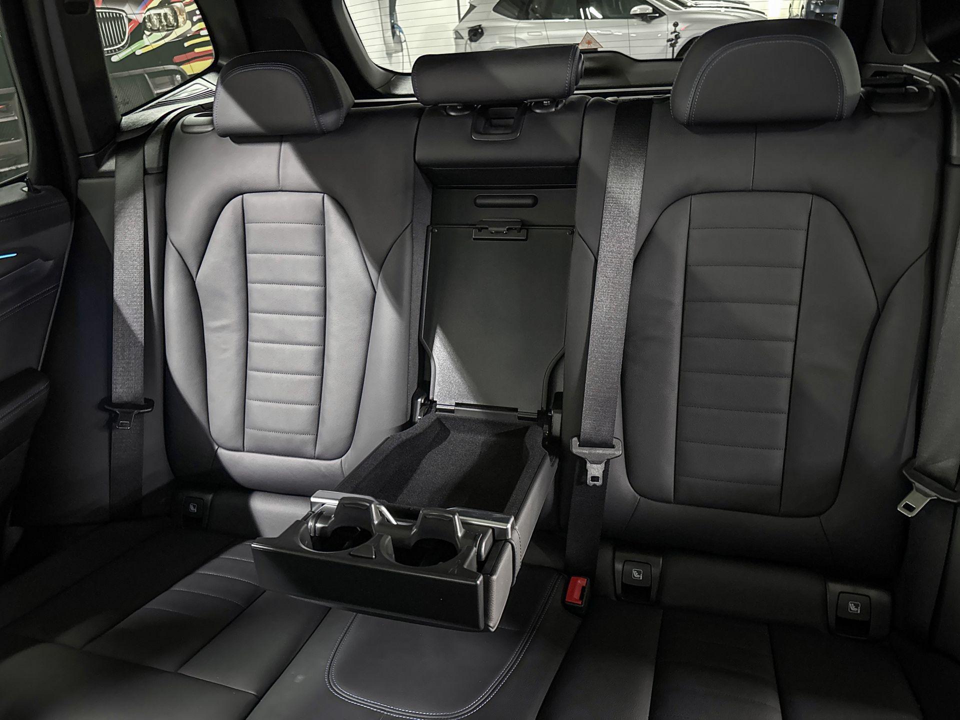Foto van BMW Ix3