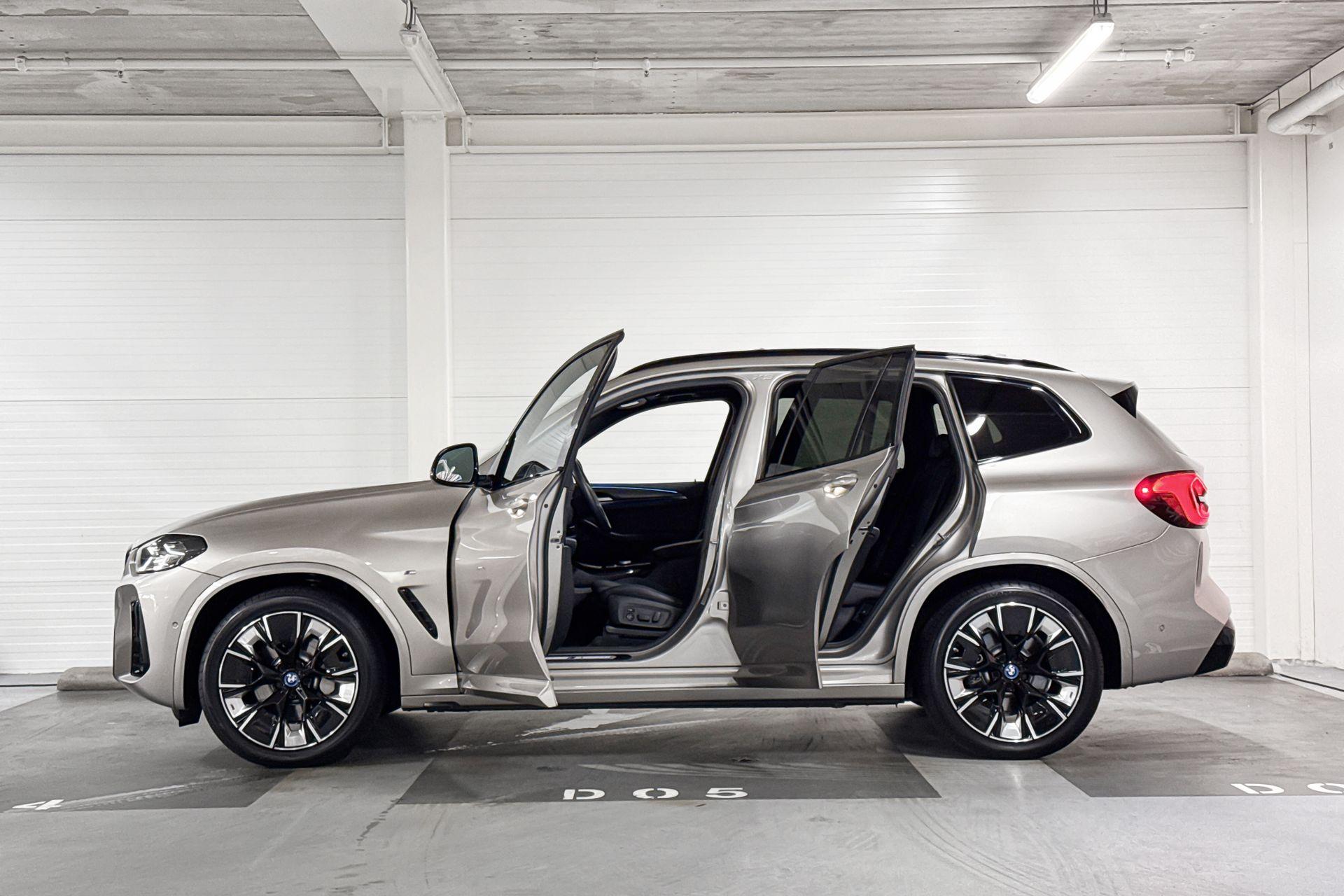 Foto van BMW Ix3