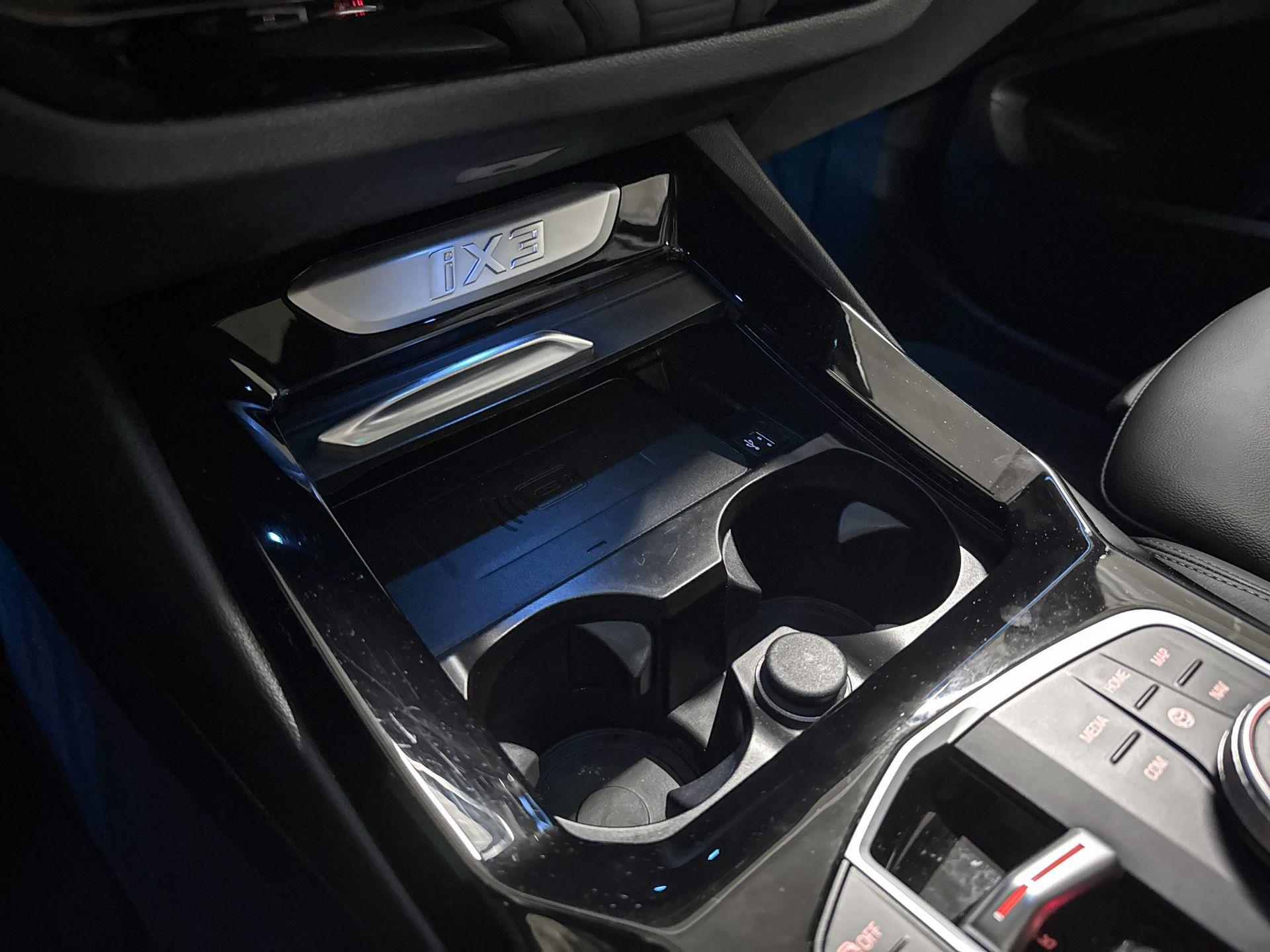 Foto van BMW Ix3