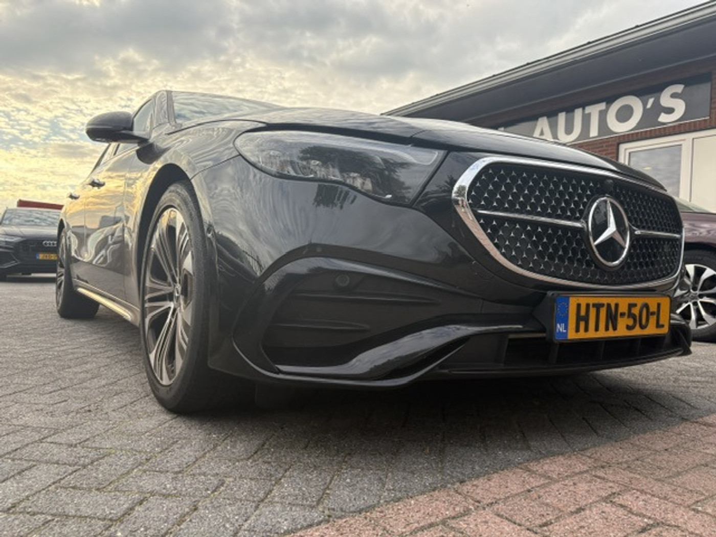 Foto van Mercedes-Benz E 200