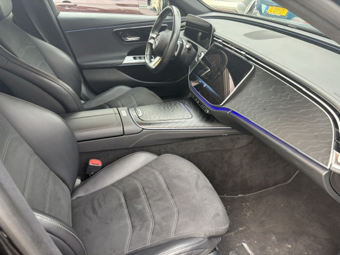 Foto van Mercedes-Benz E 200