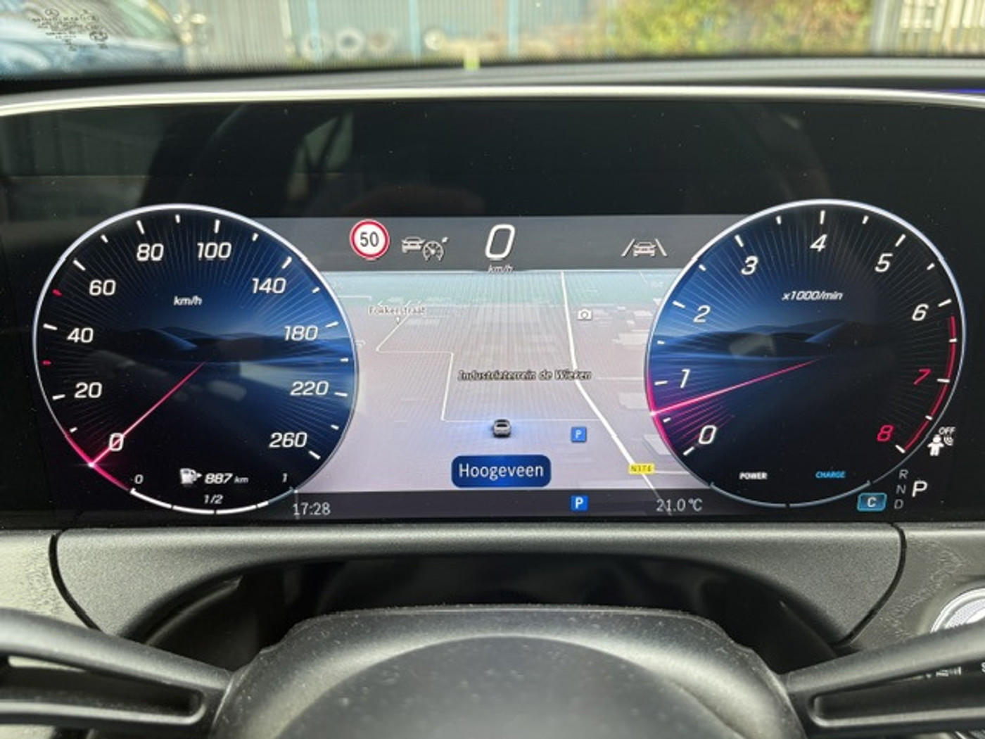 Foto van Mercedes-Benz E 200