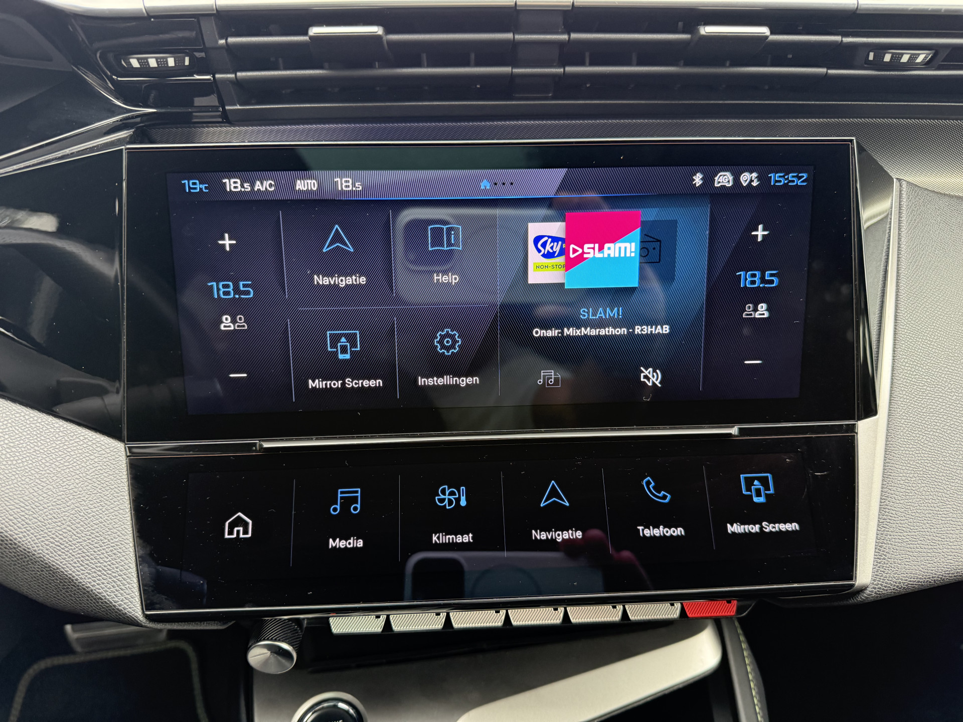 Foto van Peugeot 408