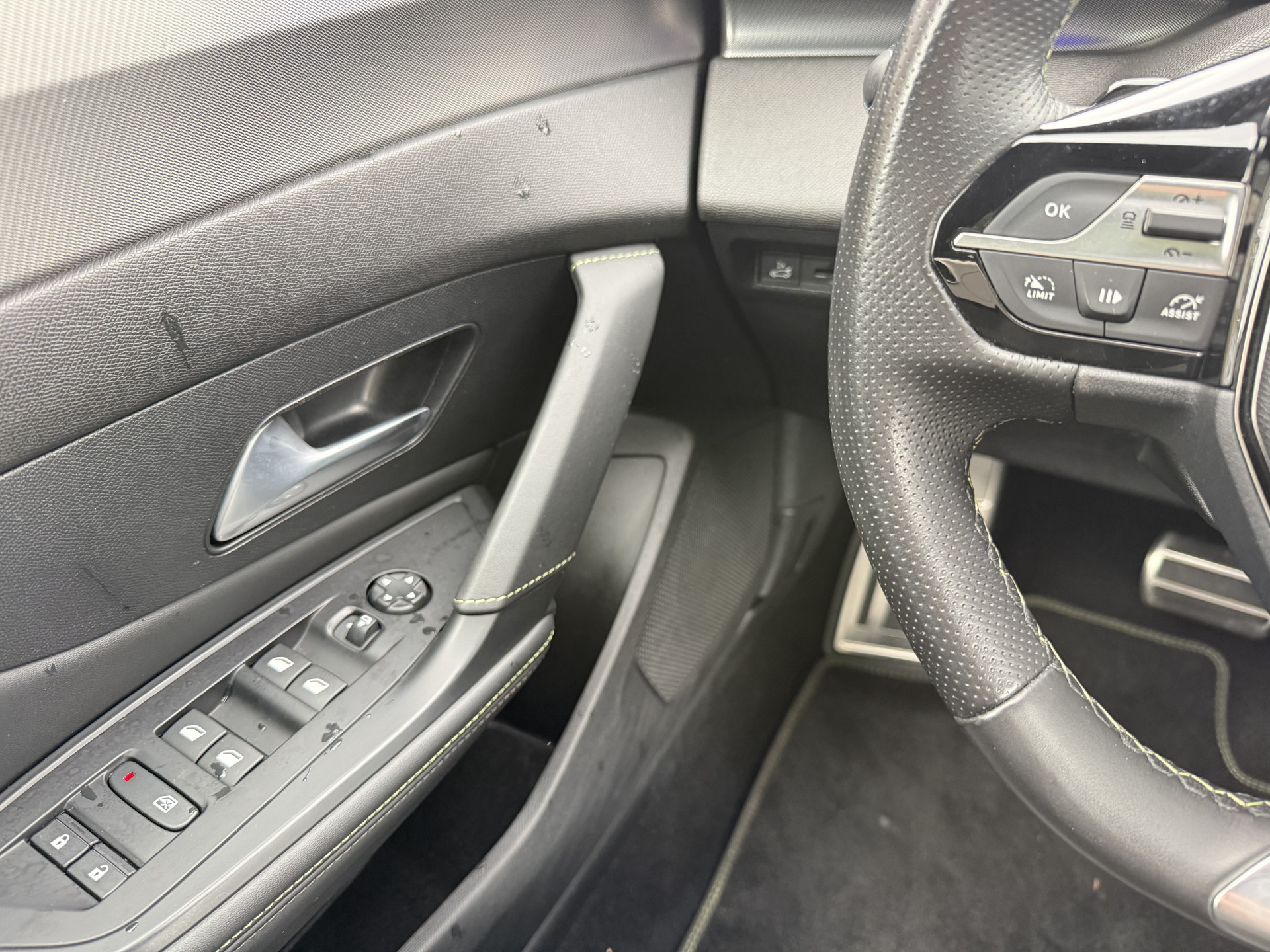 Foto van Peugeot 408