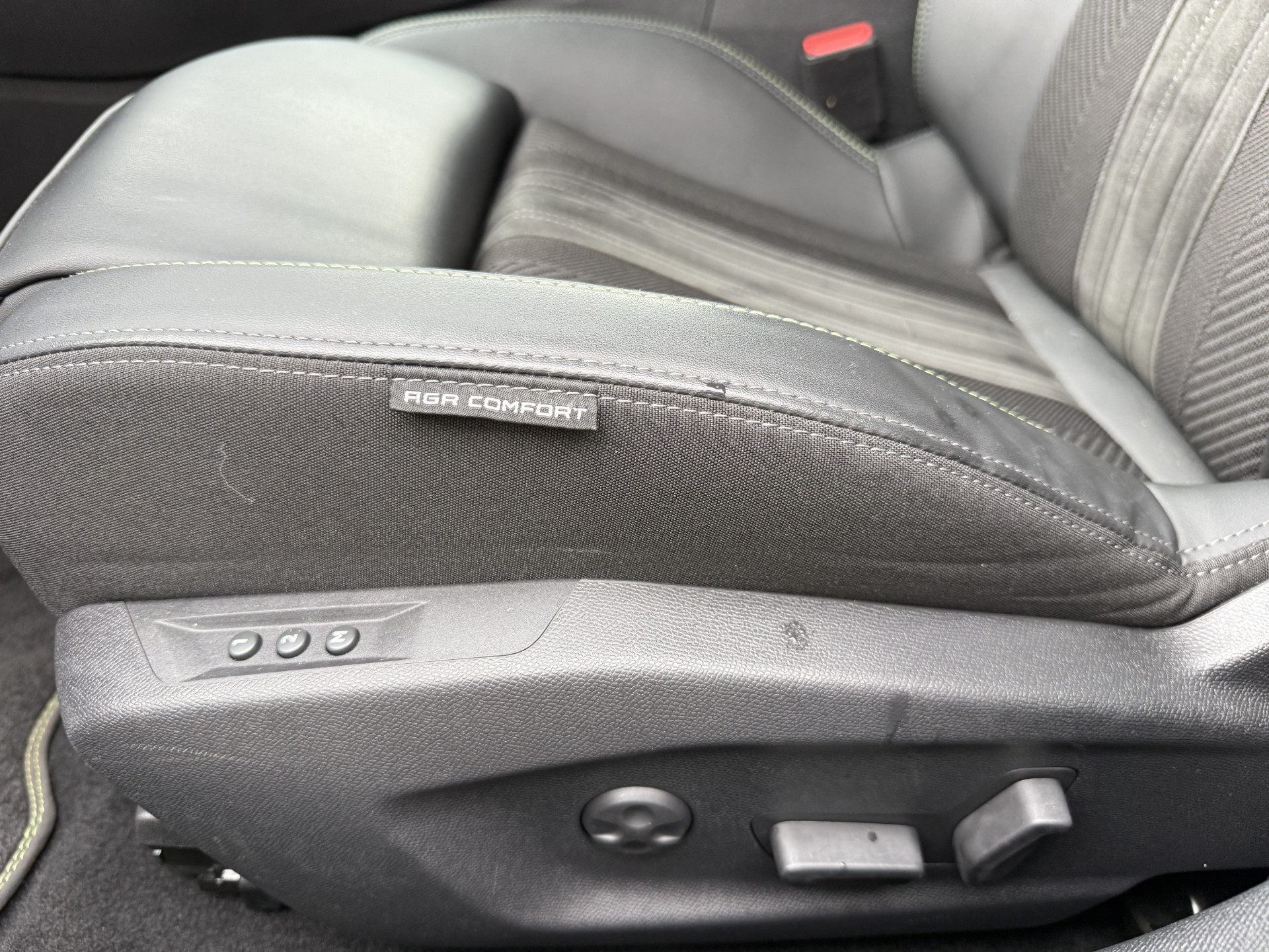 Foto van Peugeot 408