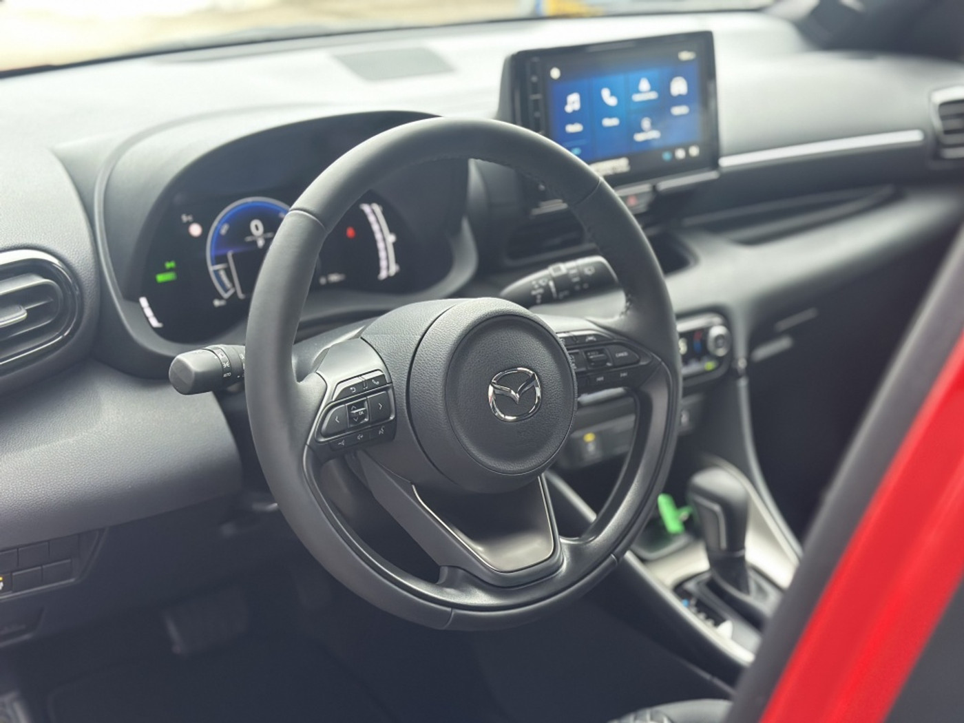 Foto van Mazda 2 Hybrid