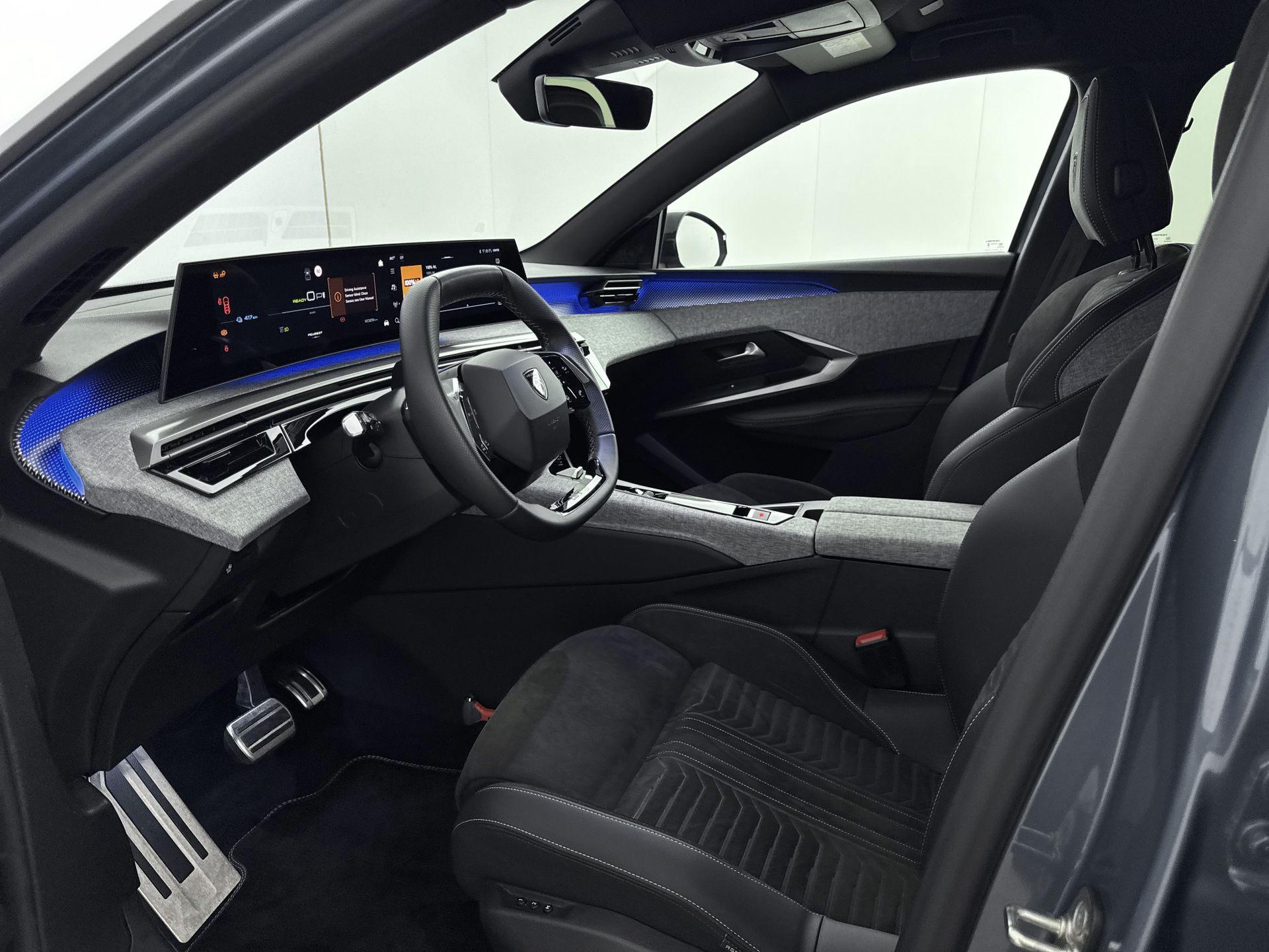 Foto van Peugeot E-5008