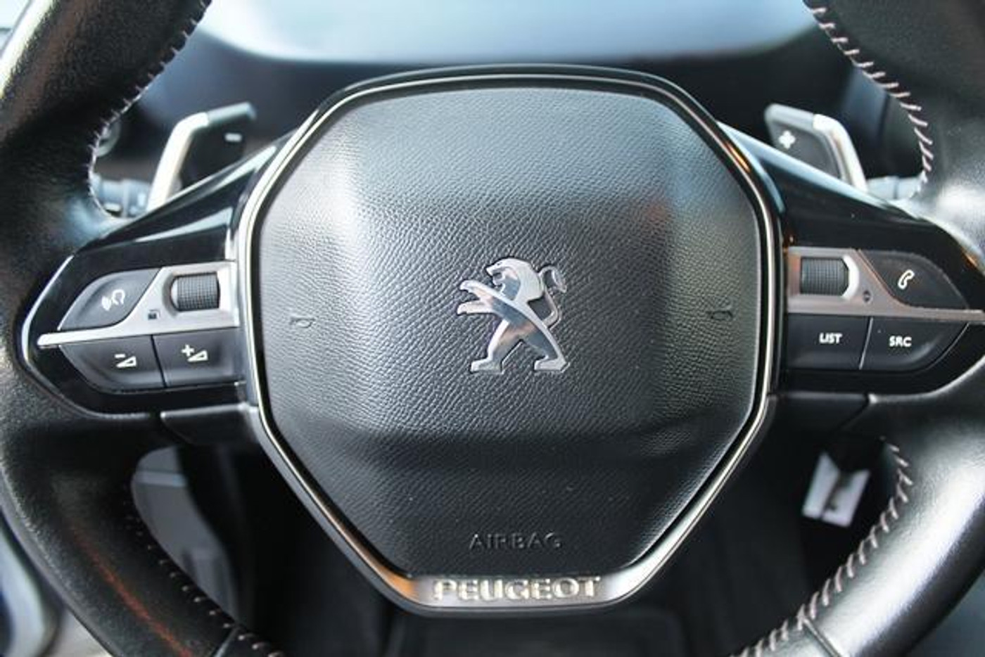 Foto van Peugeot Rifter